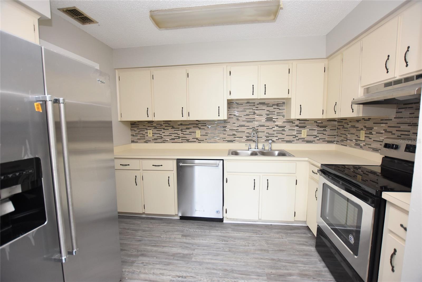 Image 8 of 20 For 237 Marble Lane