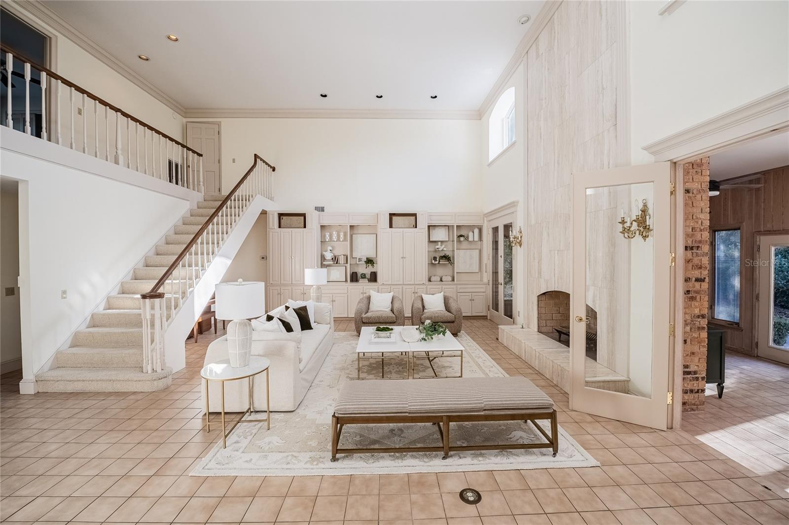 Image 12 of 72 For 555 Lake Hollingsworth Drive