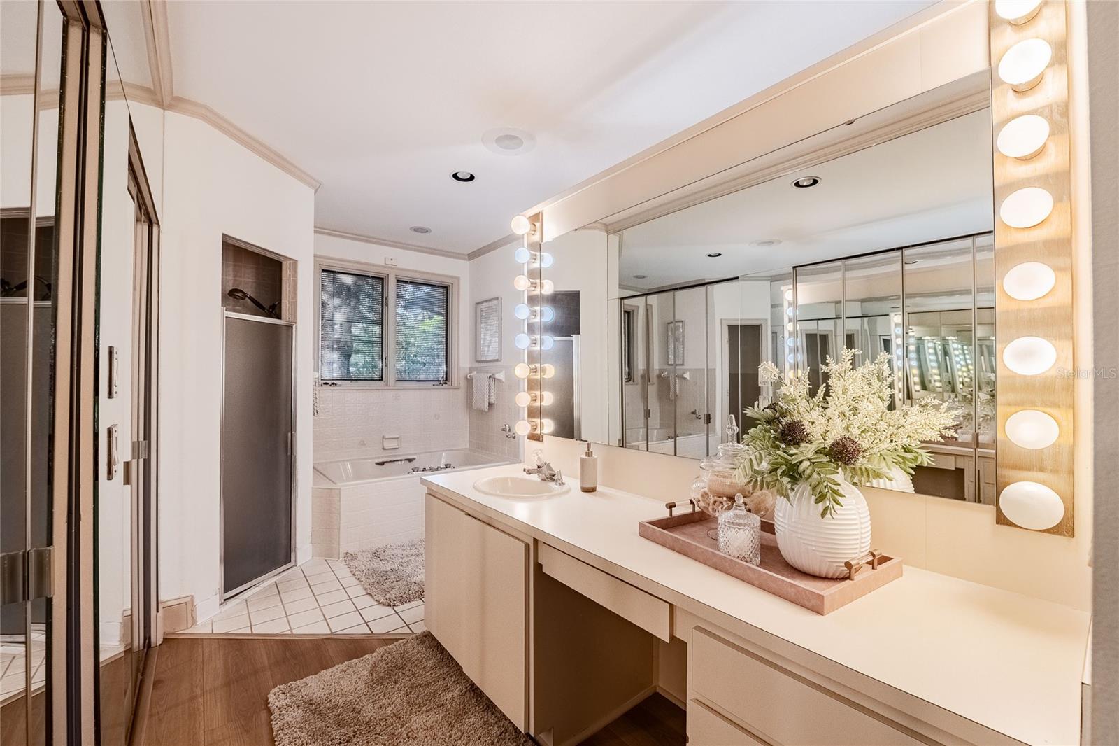 Image 30 of 72 For 555 Lake Hollingsworth Drive