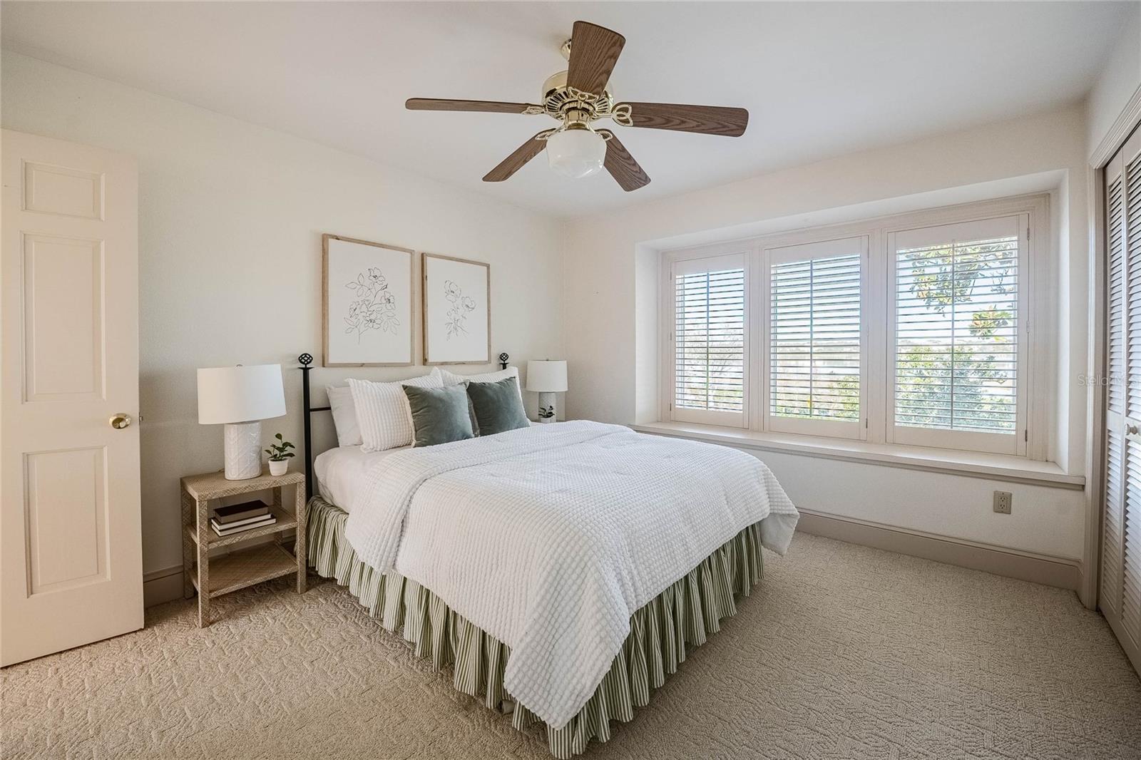 Image 46 of 72 For 555 Lake Hollingsworth Drive