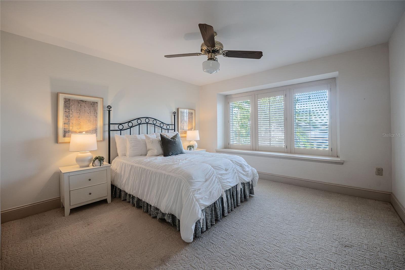 Image 49 of 72 For 555 Lake Hollingsworth Drive