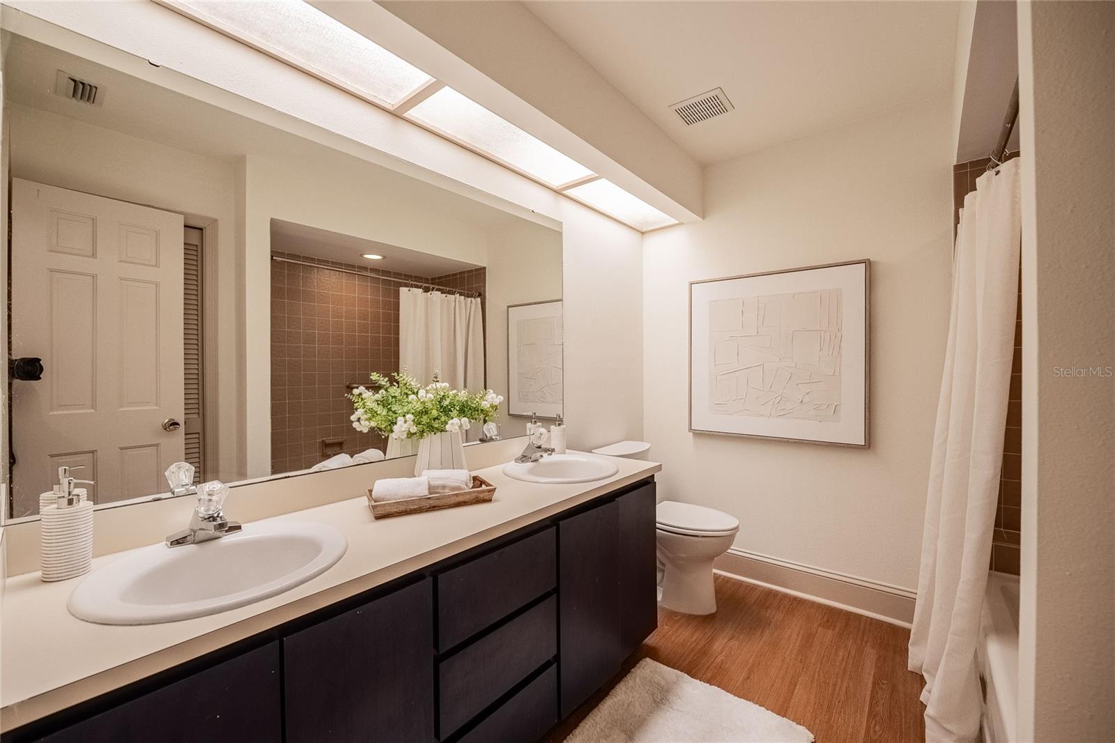 Image 51 of 72 For 555 Lake Hollingsworth Drive