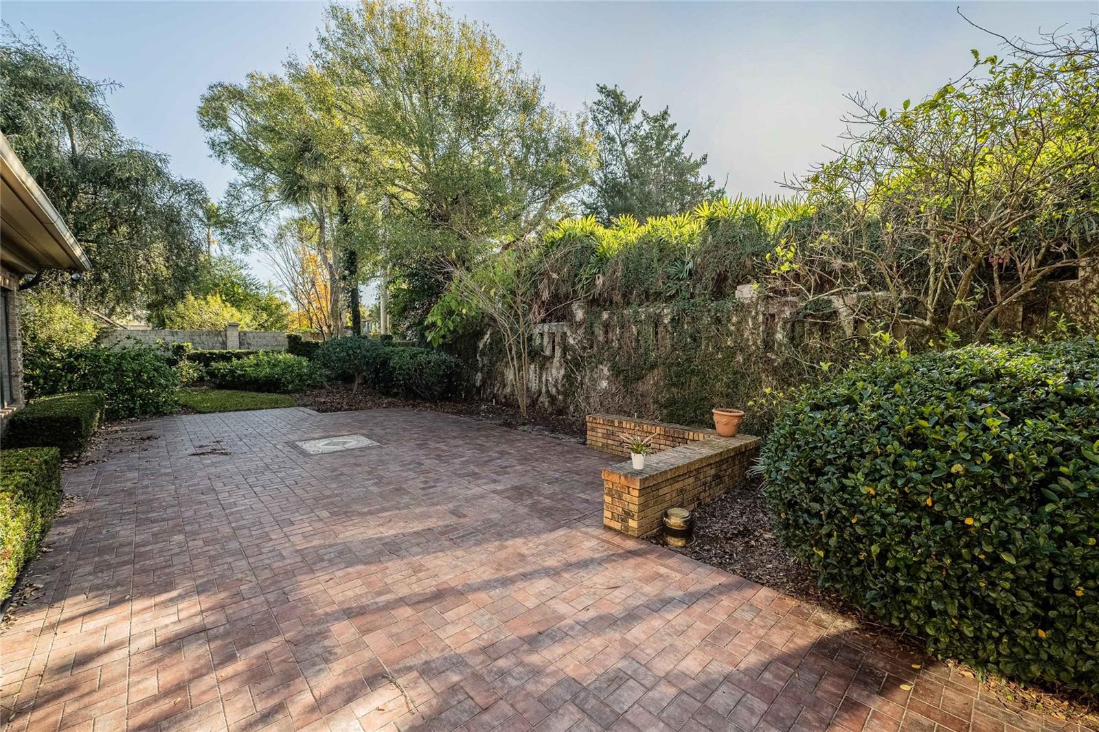 Image 59 of 72 For 555 Lake Hollingsworth Drive