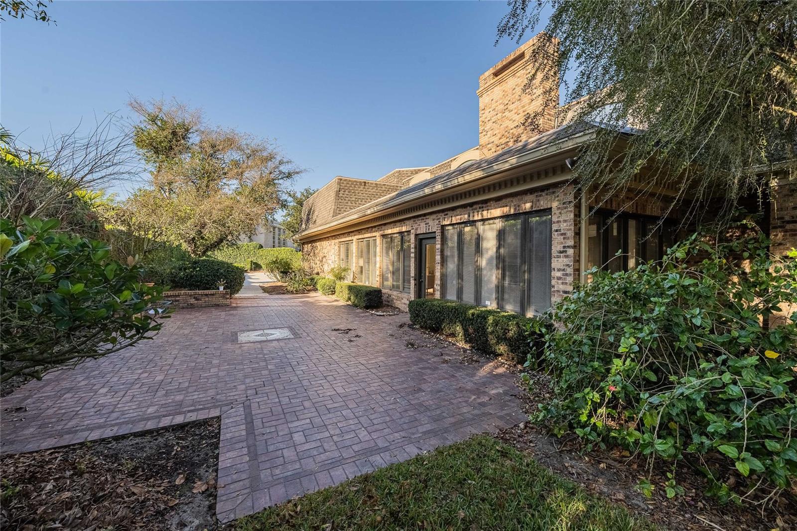 Image 60 of 72 For 555 Lake Hollingsworth Drive