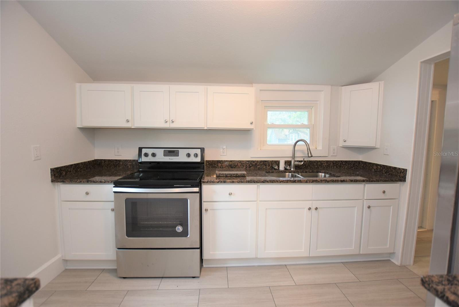 Image 3 of 21 For 213 Patterson Street