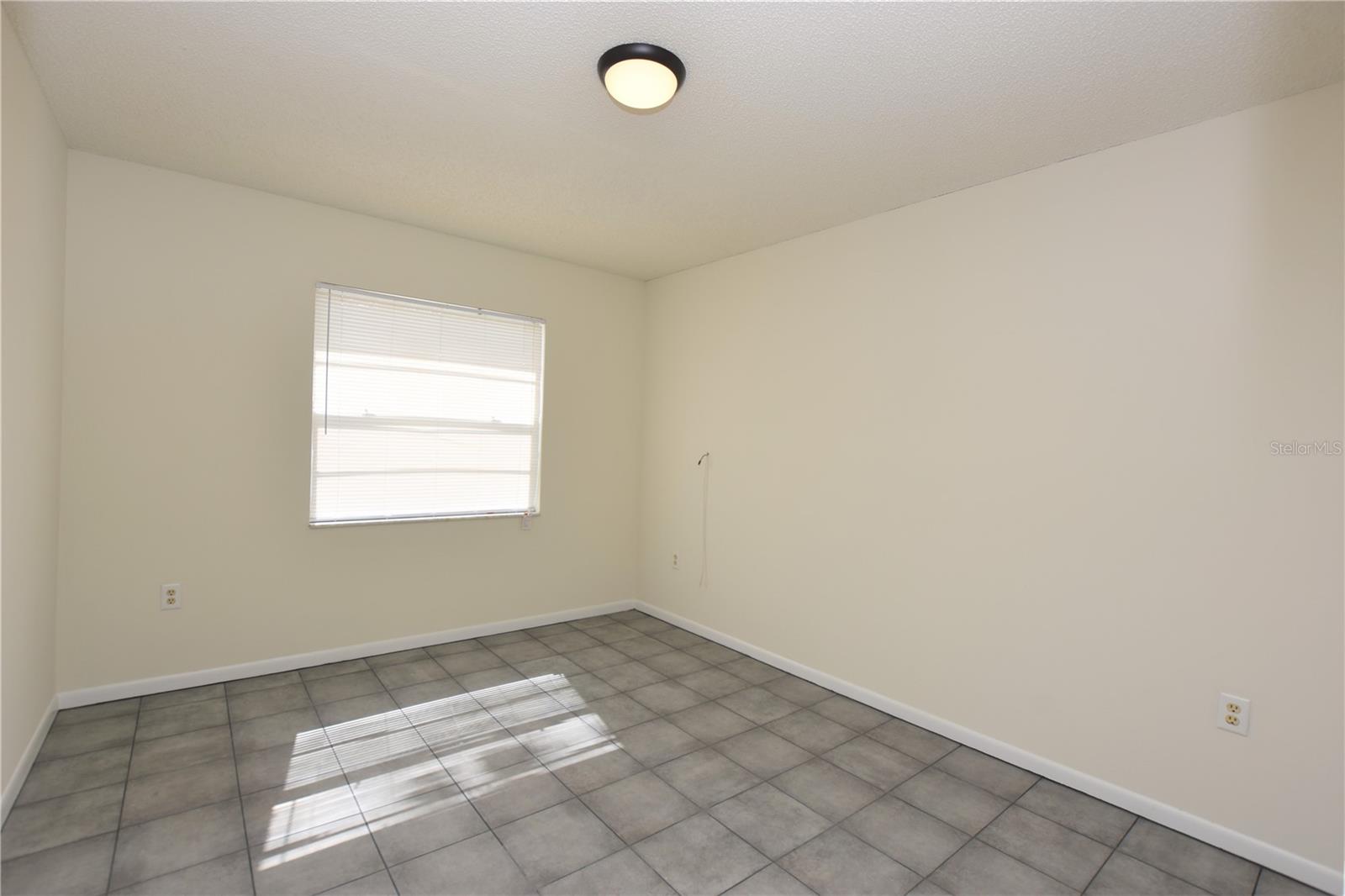 Image 10 of 19 For 1804 Crystal Grove Drive