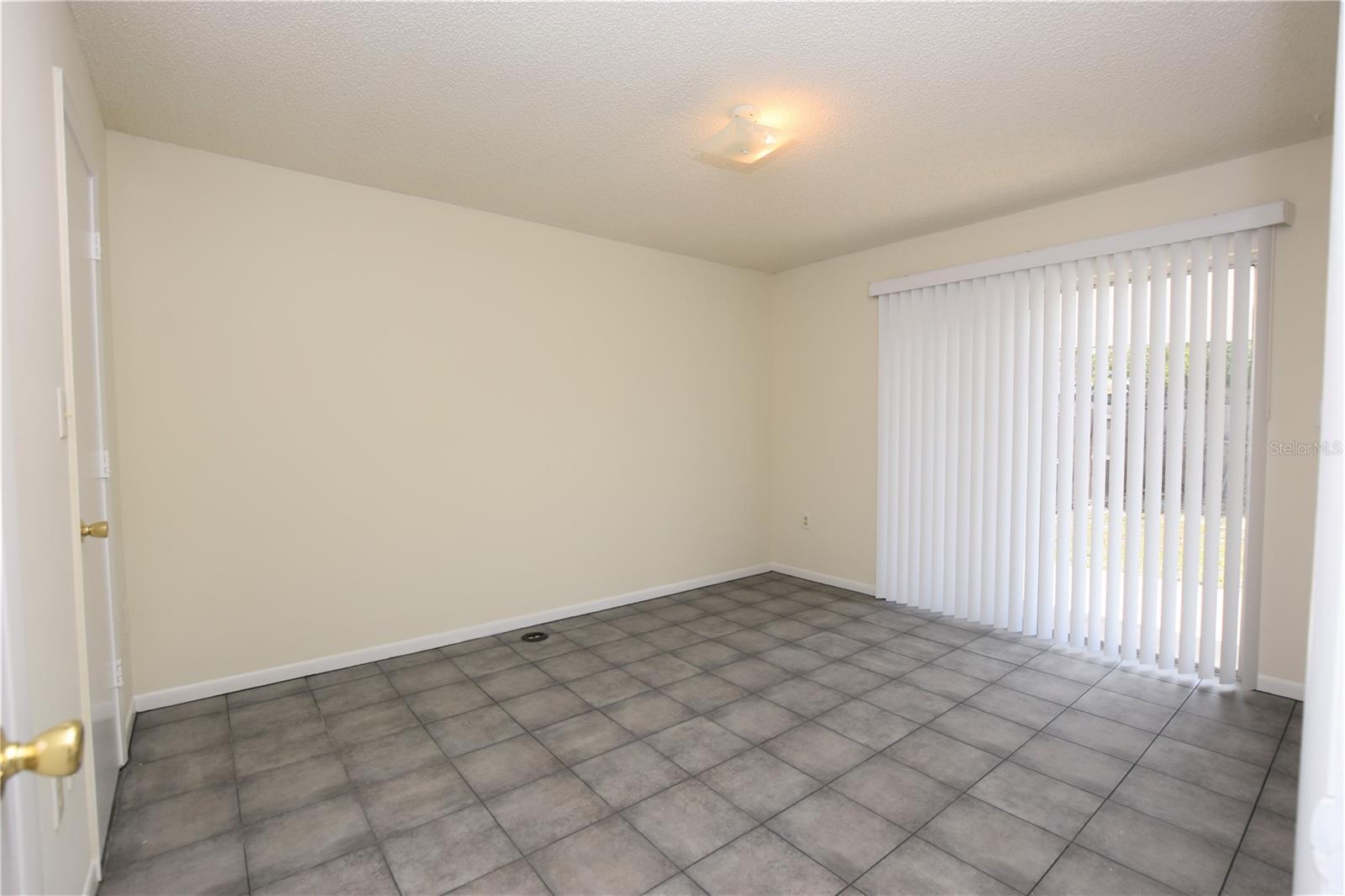 Image 11 of 19 For 1804 Crystal Grove Drive