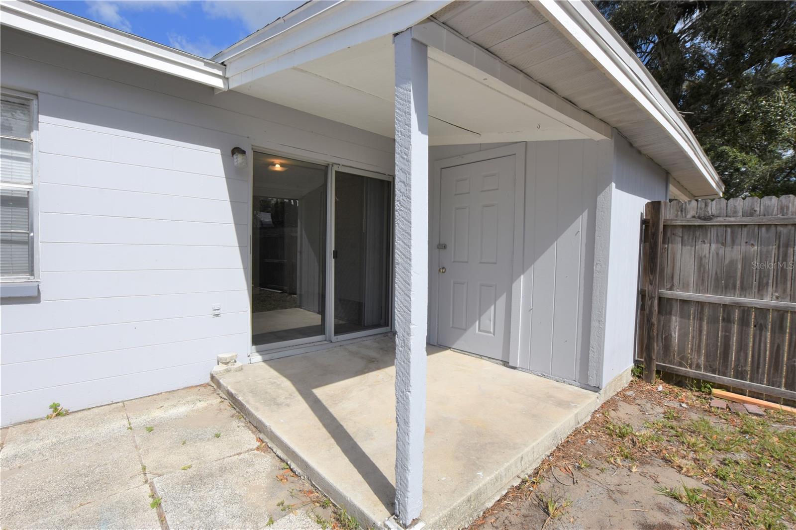 Image 17 of 19 For 1804 Crystal Grove Drive