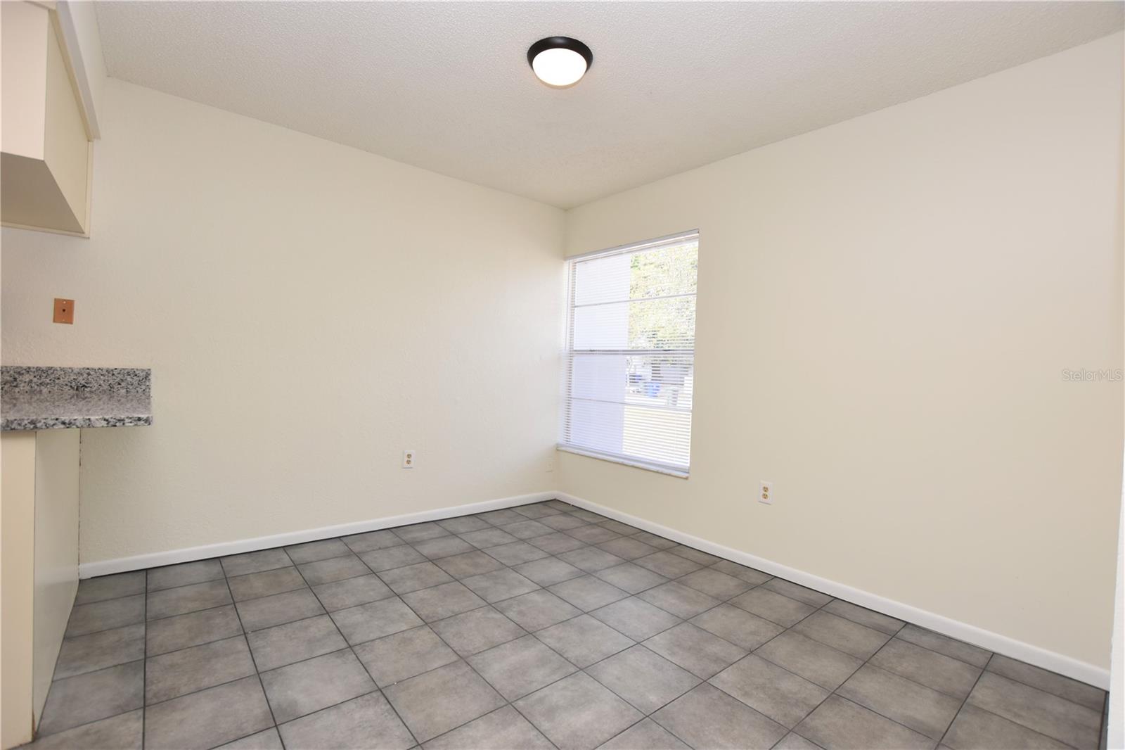 Image 5 of 19 For 1804 Crystal Grove Drive