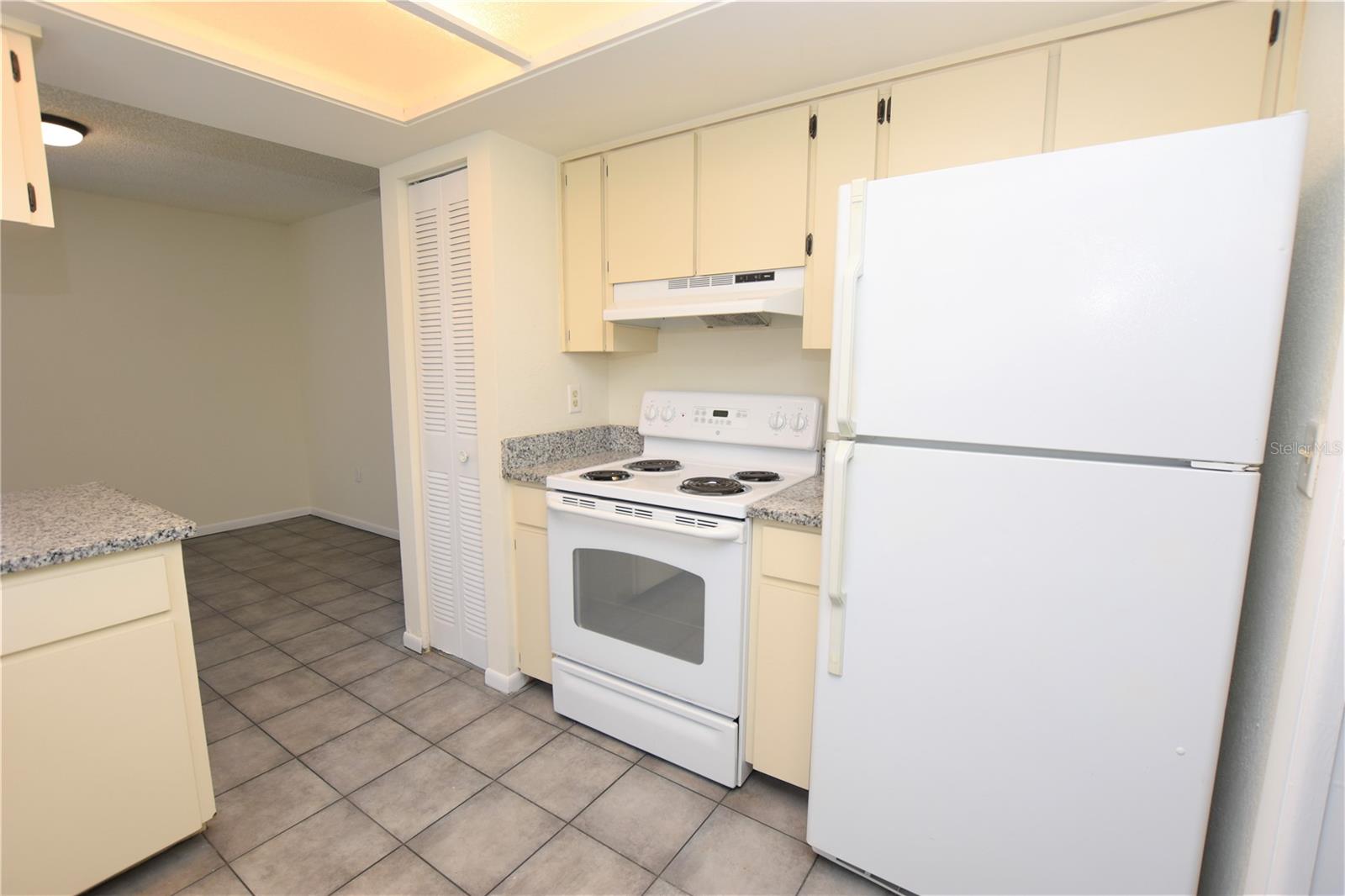 Image 8 of 19 For 1804 Crystal Grove Drive