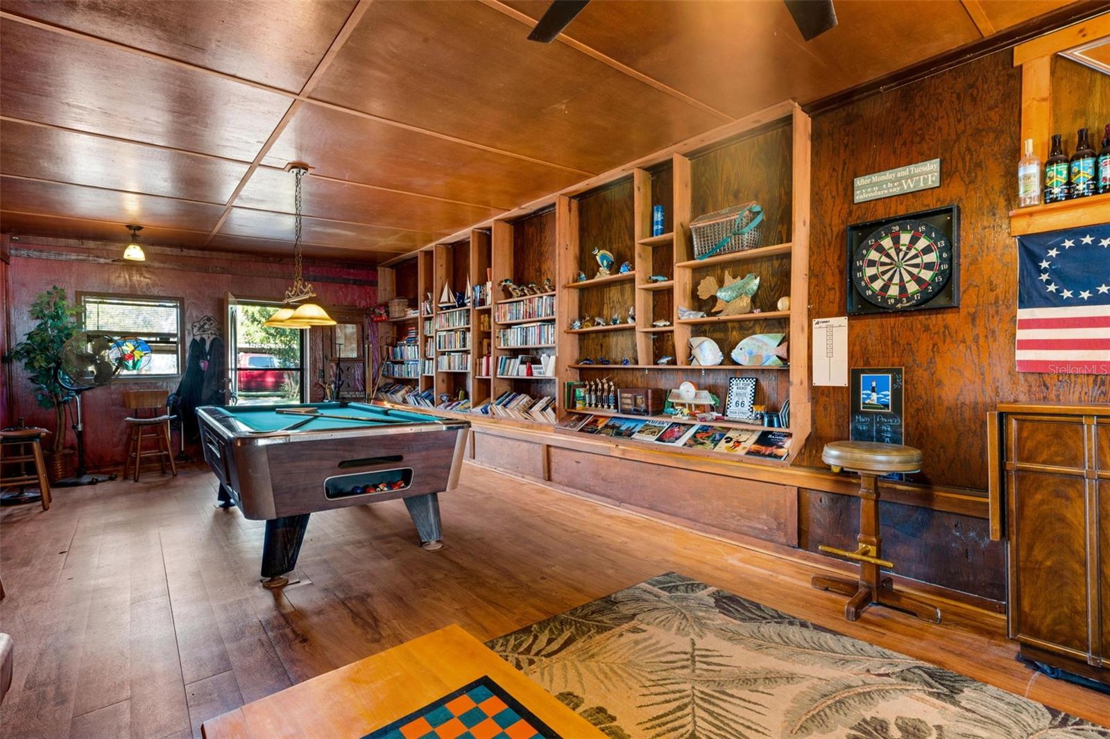 Image 22 of 47 For 2350 Lakeview Drive