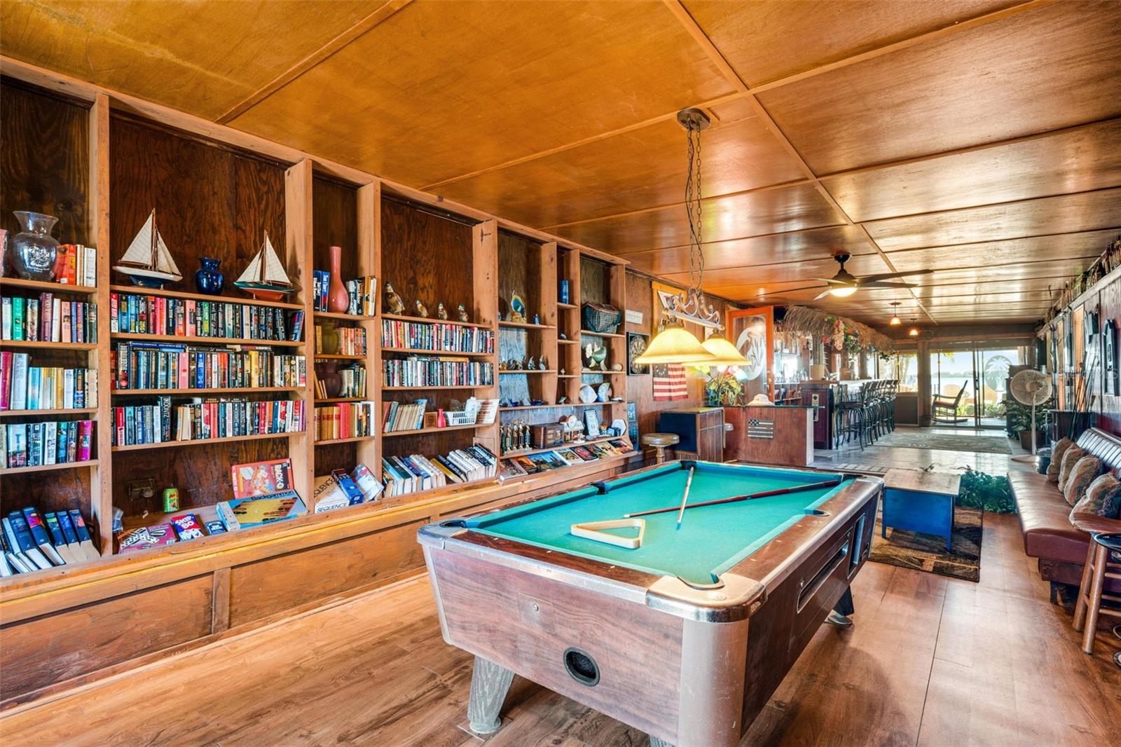 Image 25 of 47 For 2350 Lakeview Drive