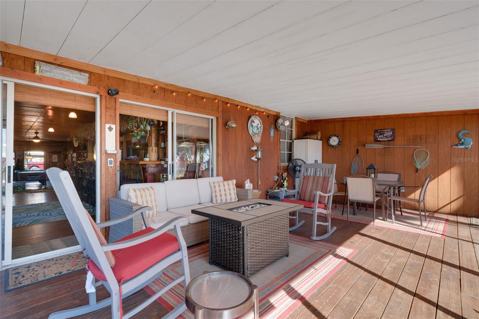 Image 26 of 47 For 2350 Lakeview Drive