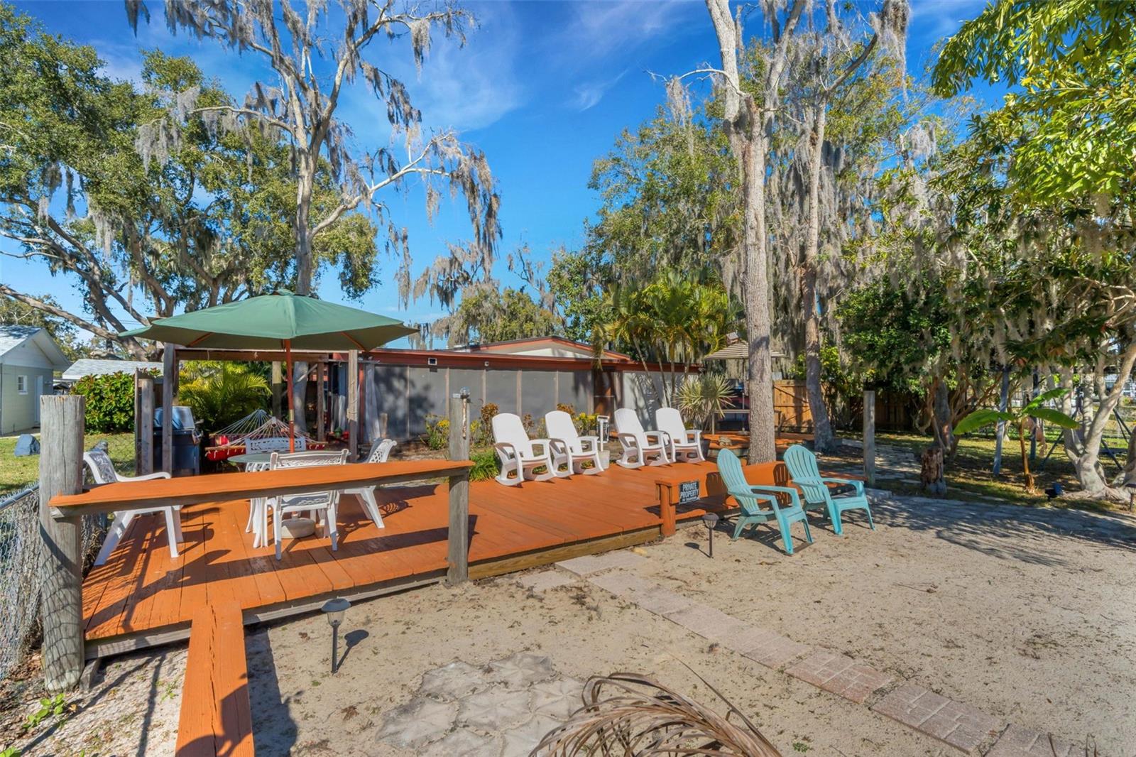 Image 33 of 47 For 2350 Lakeview Drive