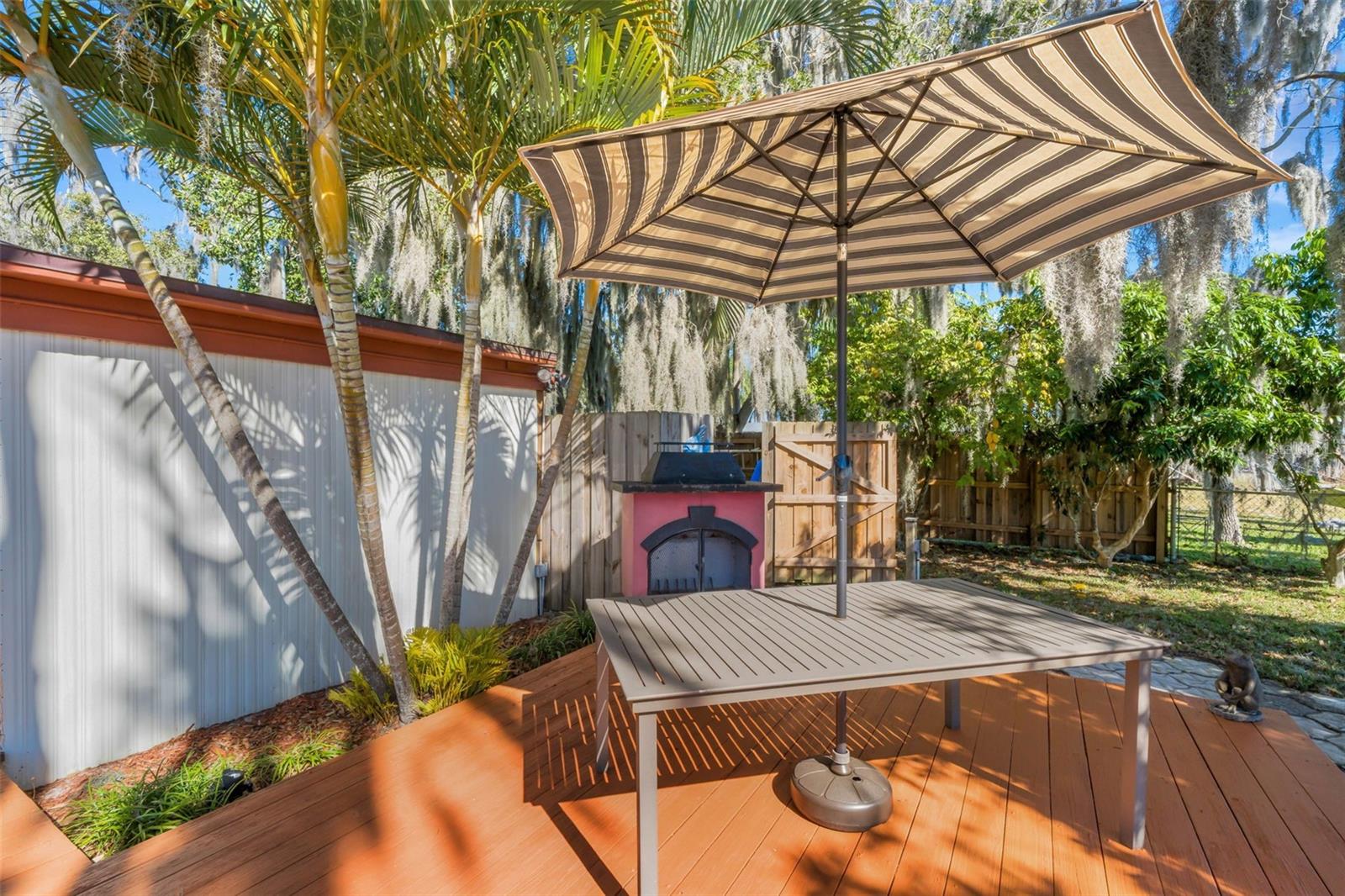 Image 36 of 47 For 2350 Lakeview Drive