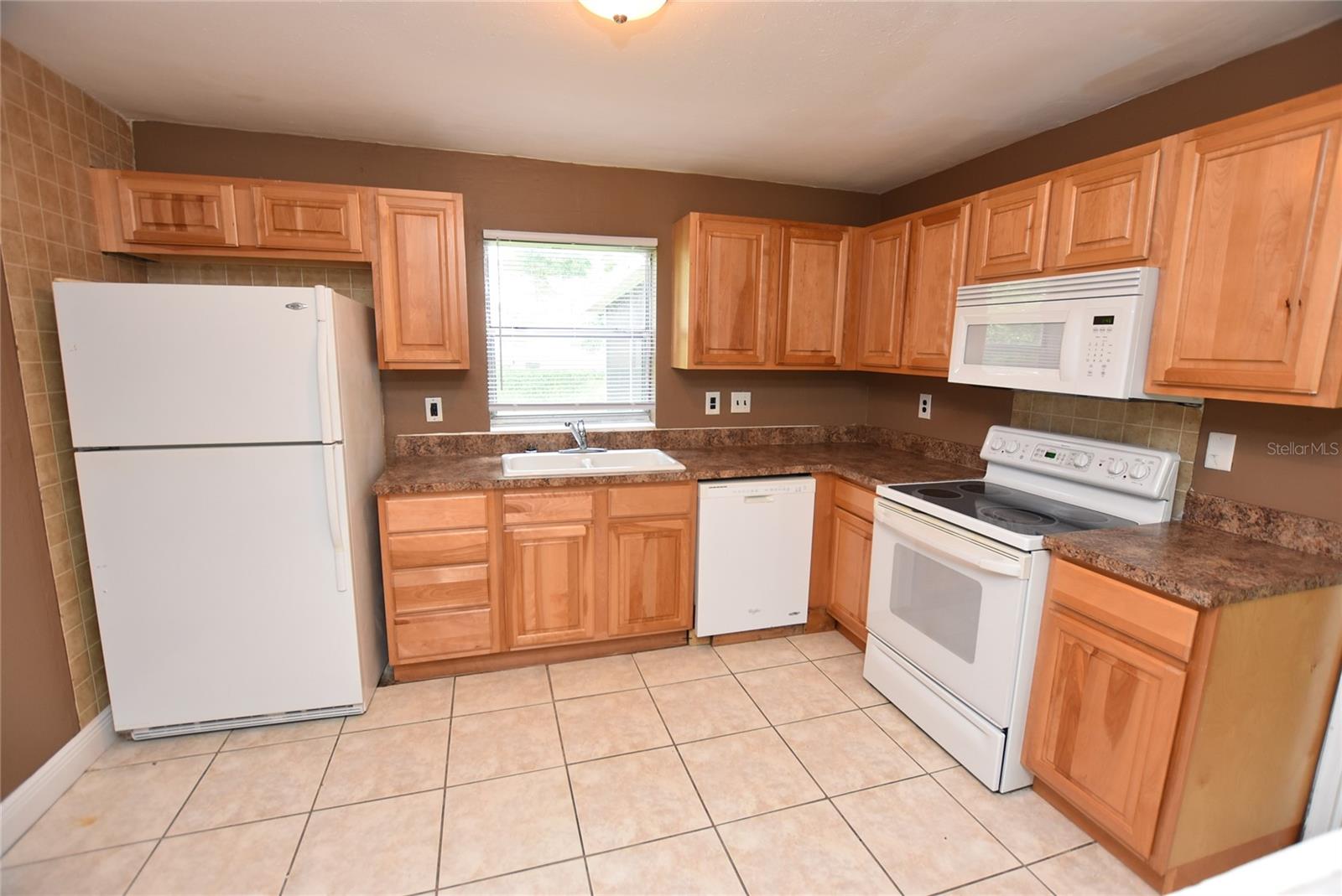 Image 6 of 18 For 1804 Elk Drive