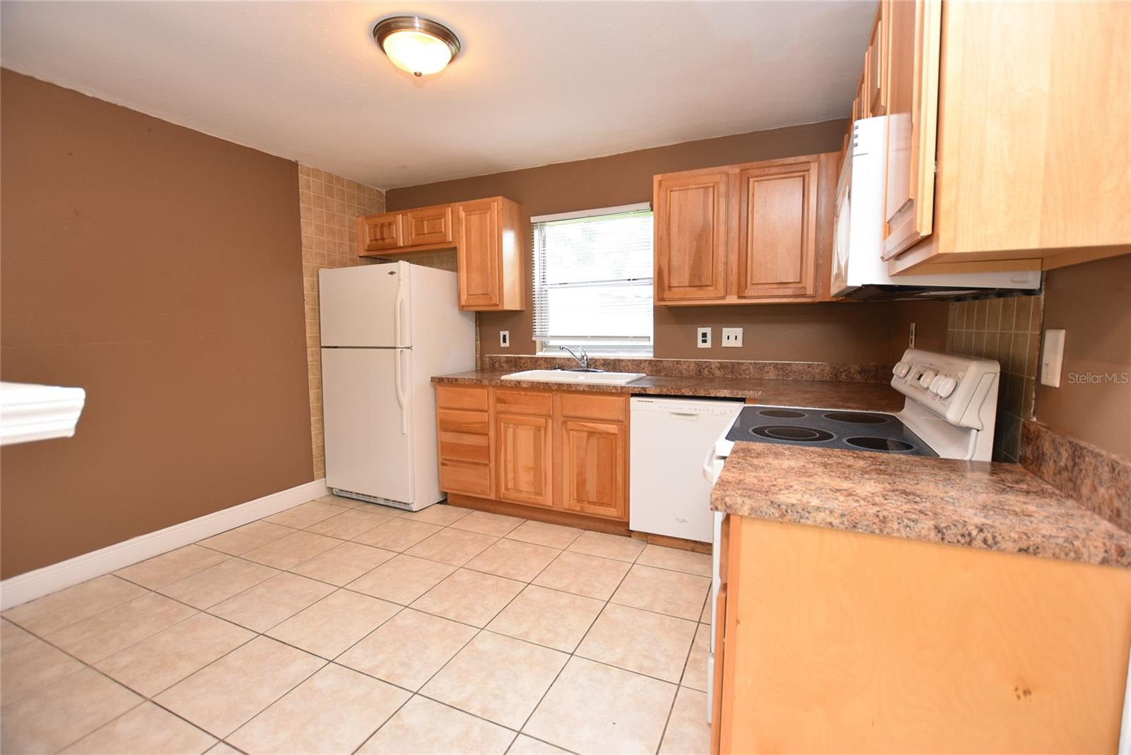 Image 7 of 18 For 1804 Elk Drive