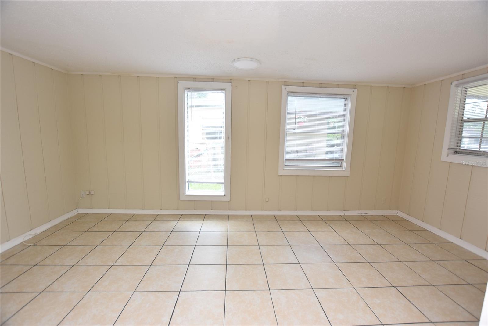 Image 9 of 18 For 1804 Elk Drive