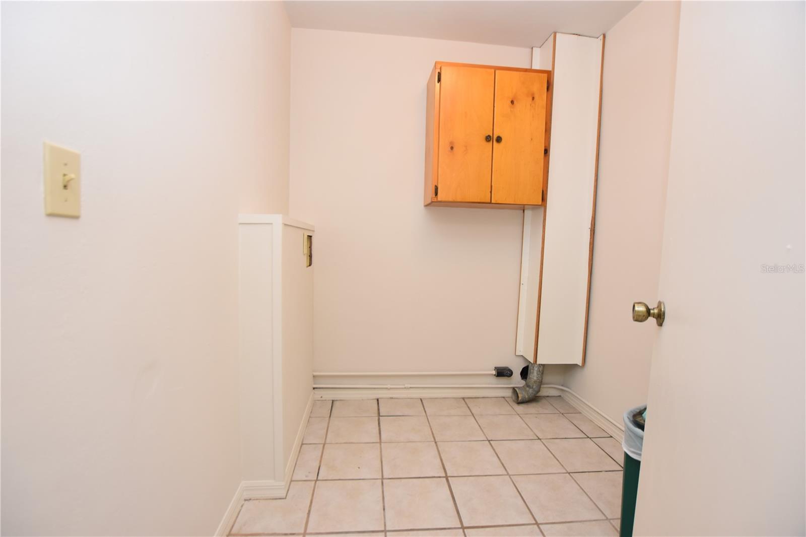 Image 26 of 36 For 1503 Hanson Avenue