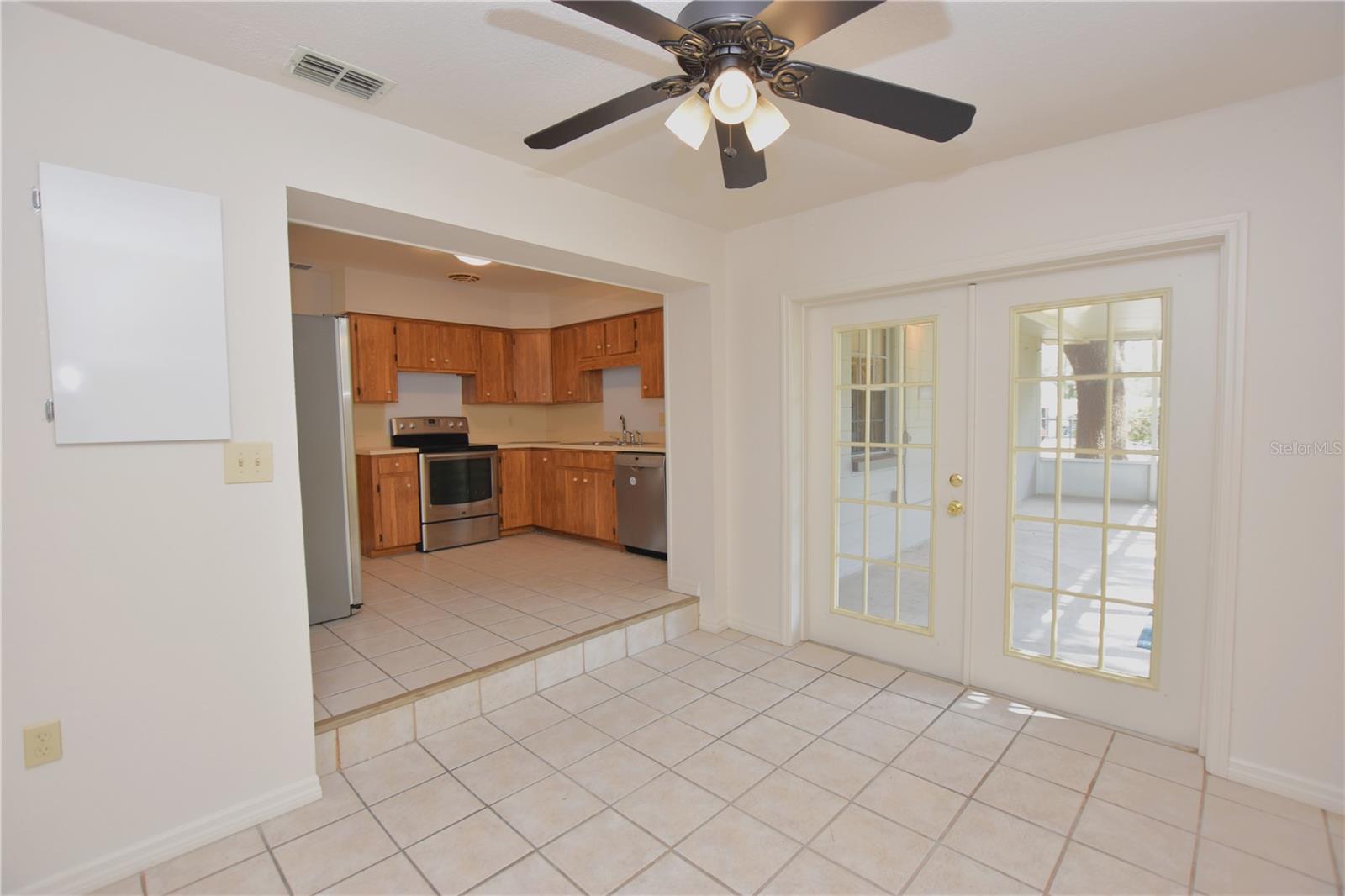 Image 28 of 36 For 1503 Hanson Avenue