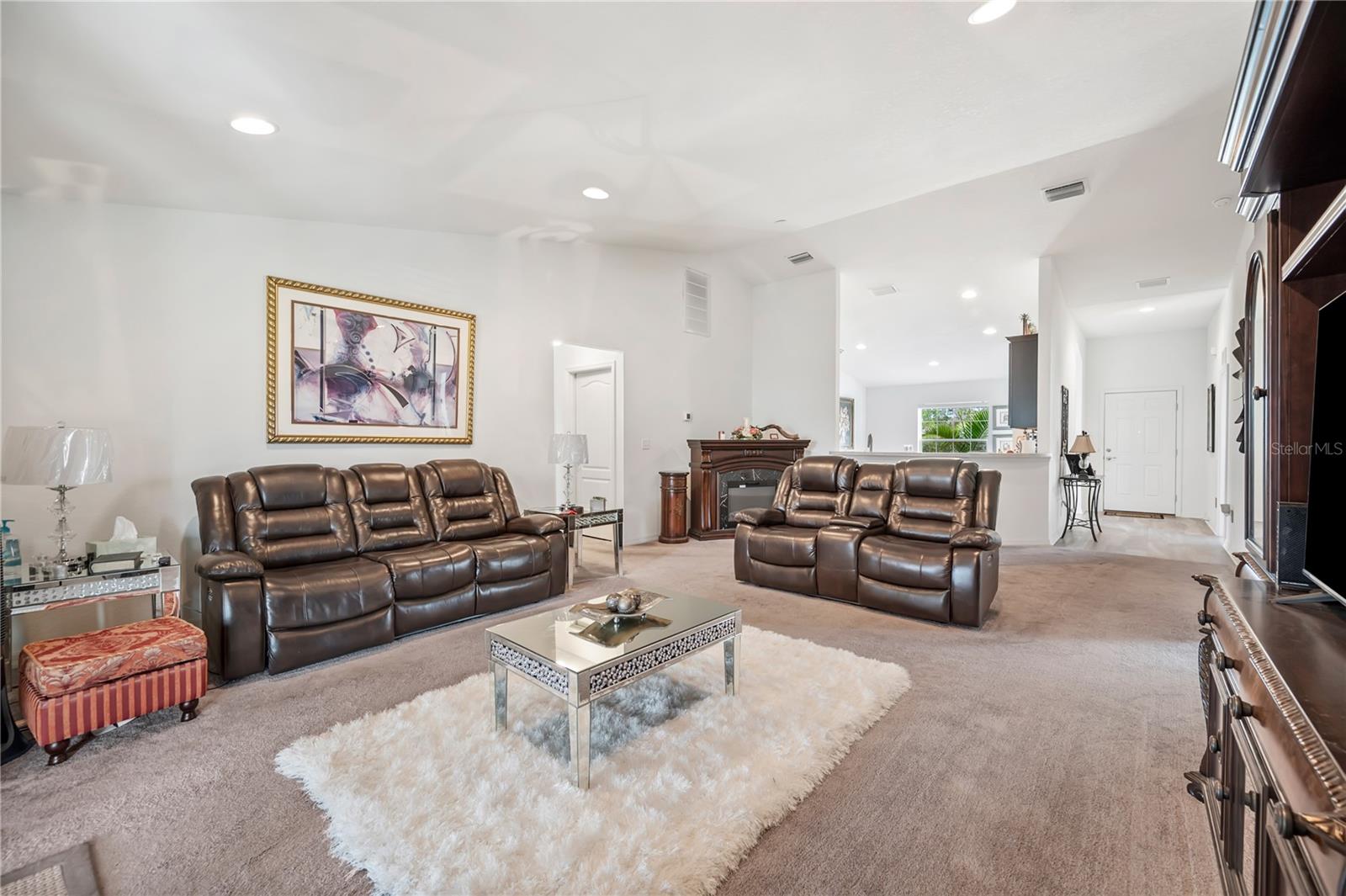 Image 15 of 35 For 4934 San Ignacio Drive