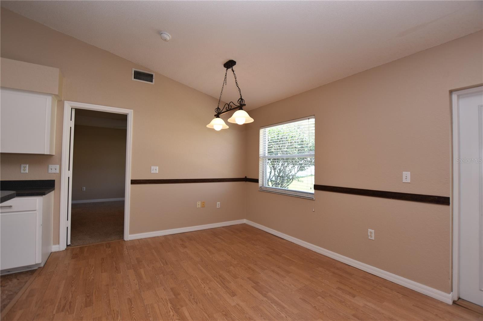 Image 11 of 23 For 2830 Hickory Ridge Drive