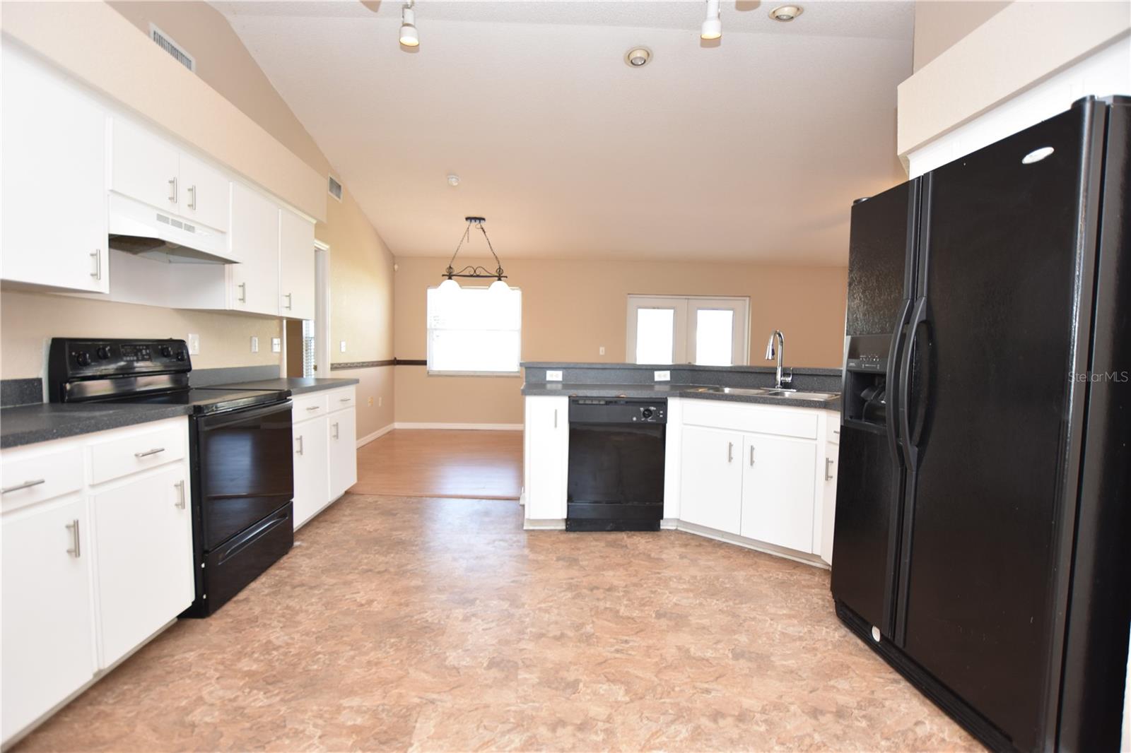 Image 4 of 23 For 2830 Hickory Ridge Drive