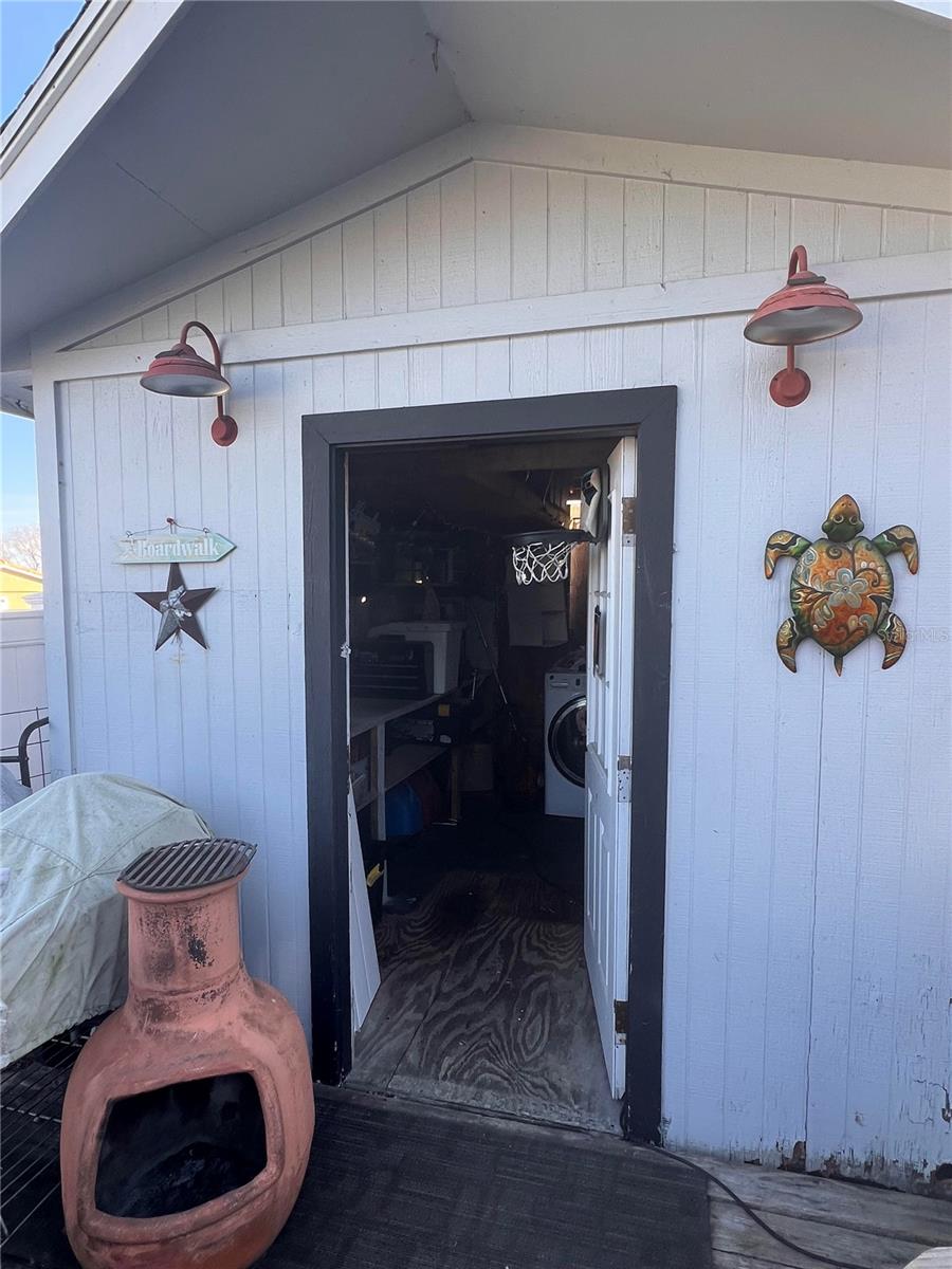 Listing photo id 12 for 520 Fairhope Drive