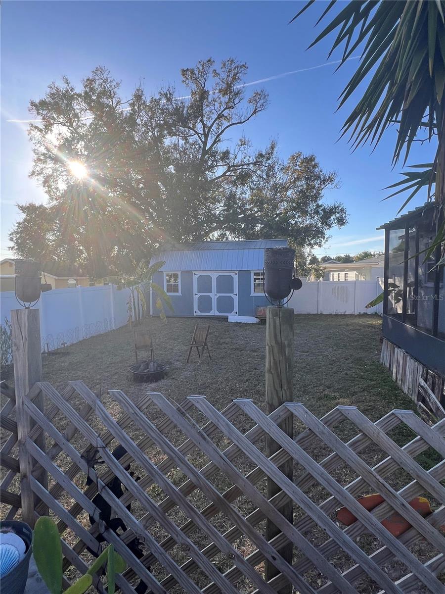 Listing photo id 14 for 520 Fairhope Drive