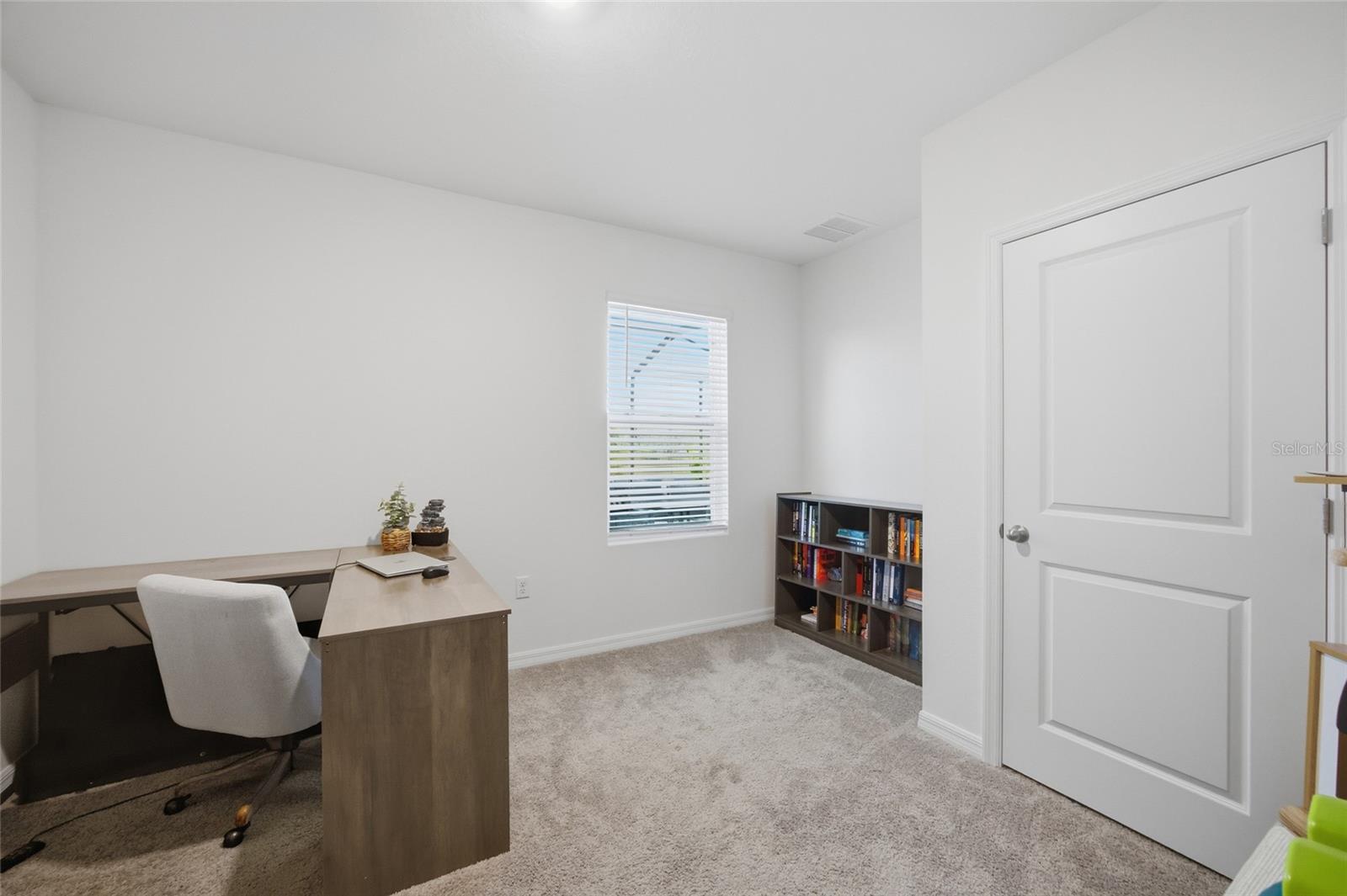 Image 16 of 40 For 1651 Hazy Sea Drive