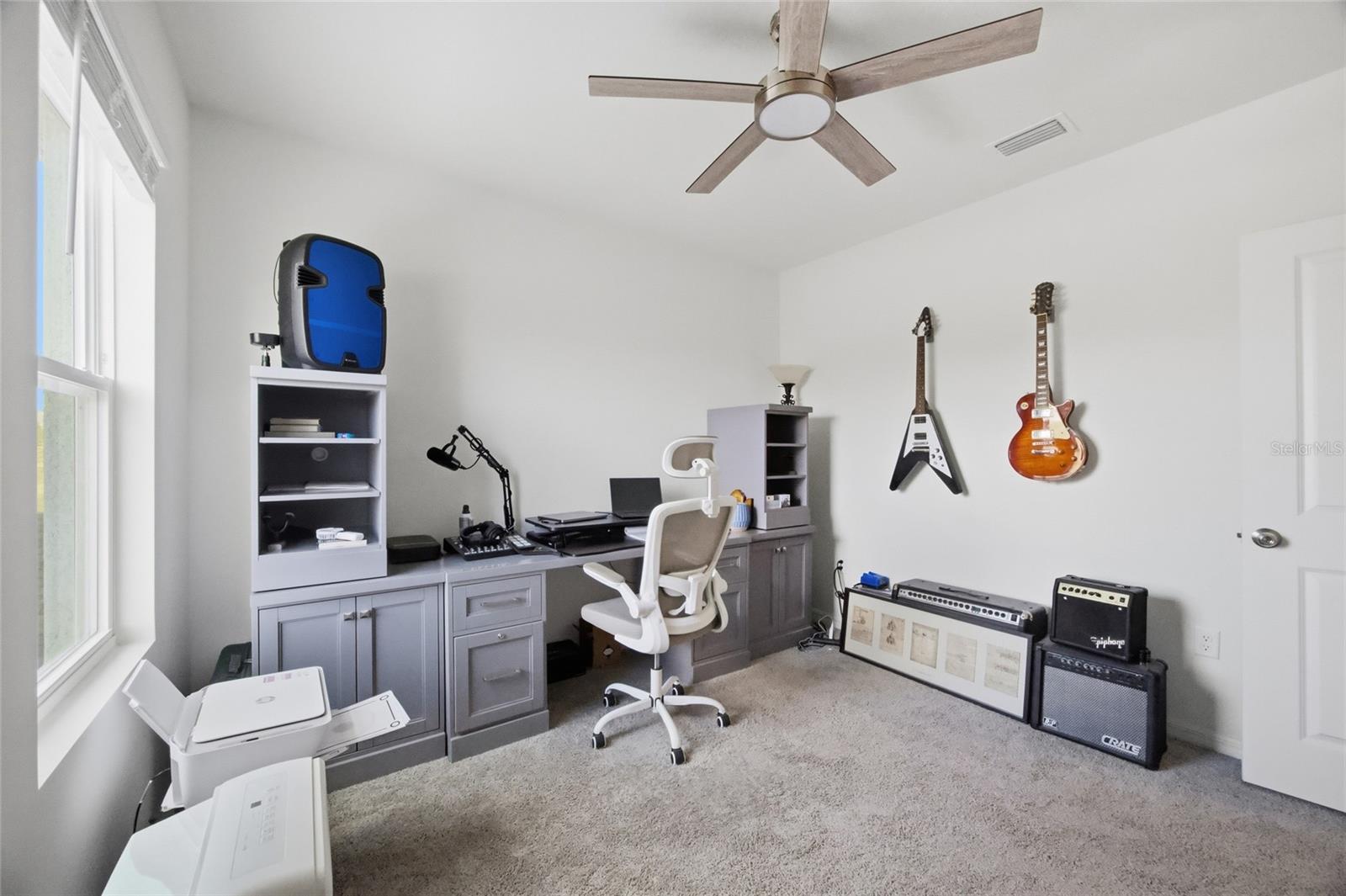 Image 27 of 40 For 1651 Hazy Sea Drive