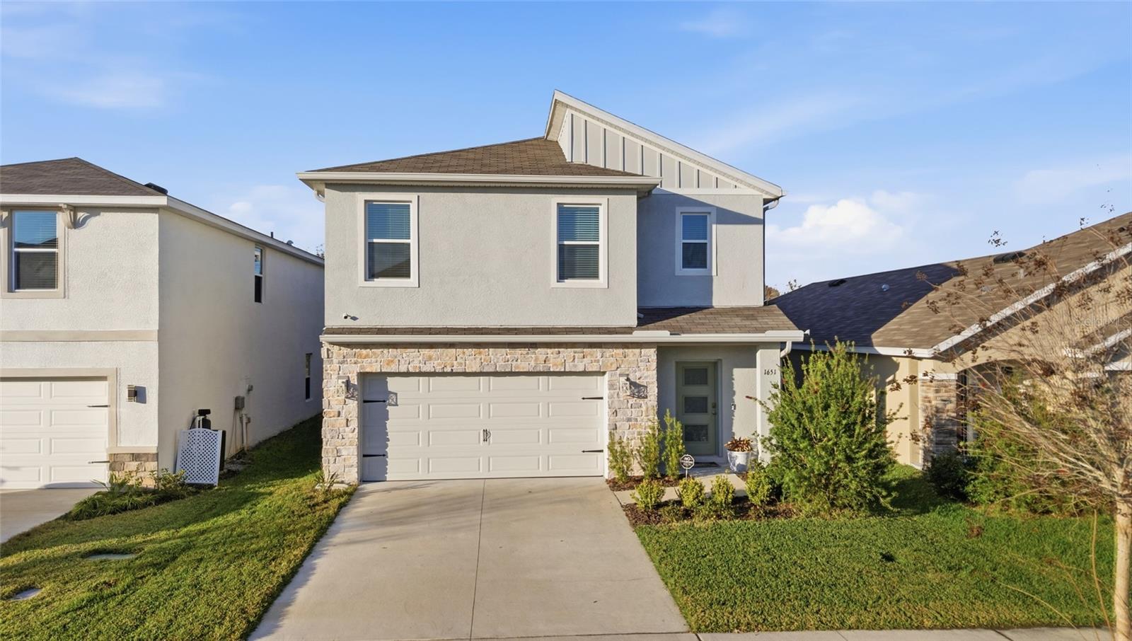 Image 34 of 40 For 1651 Hazy Sea Drive