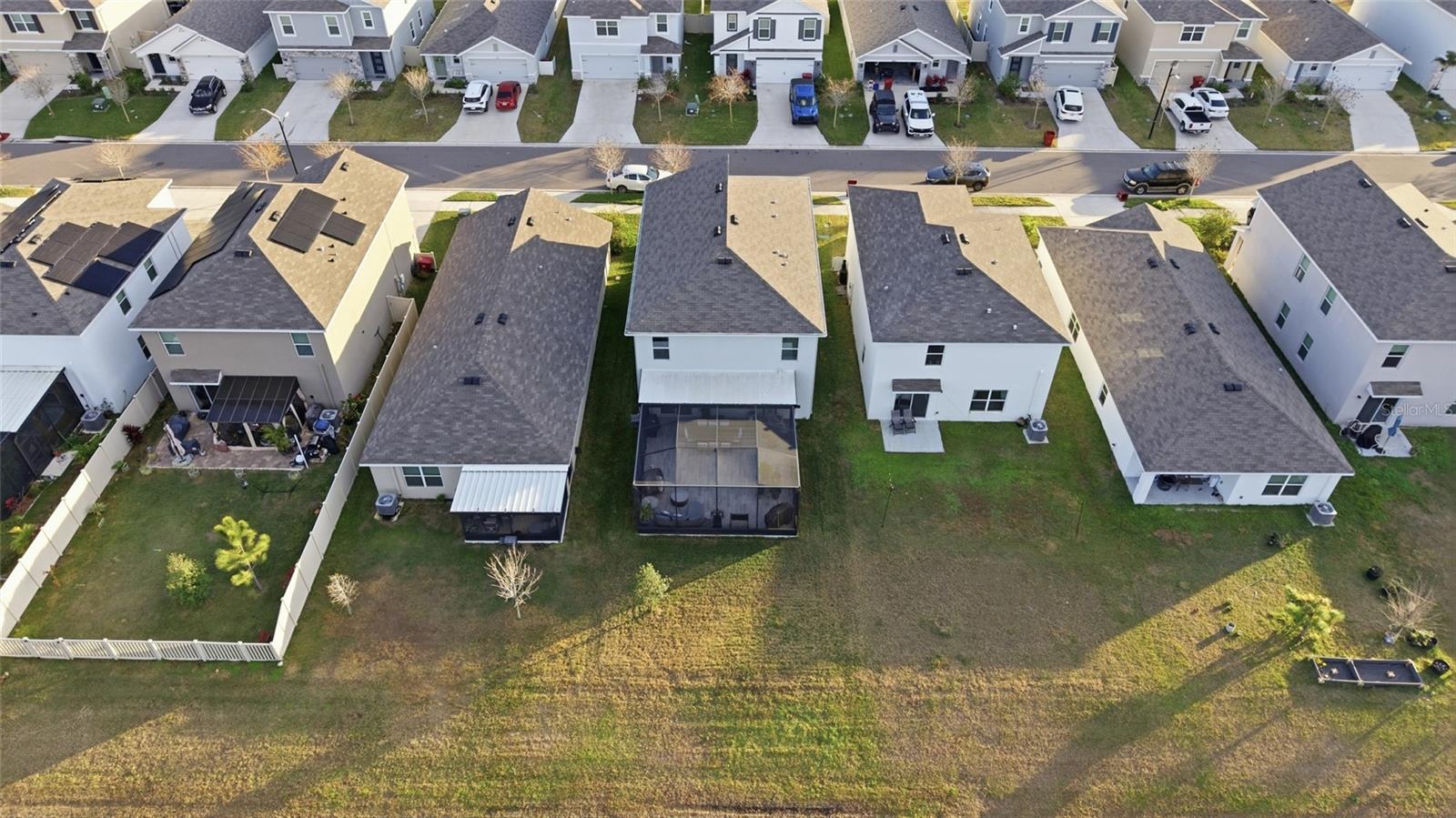 Image 36 of 40 For 1651 Hazy Sea Drive