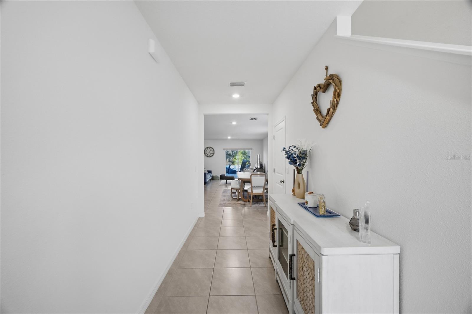 Image 4 of 40 For 1651 Hazy Sea Drive