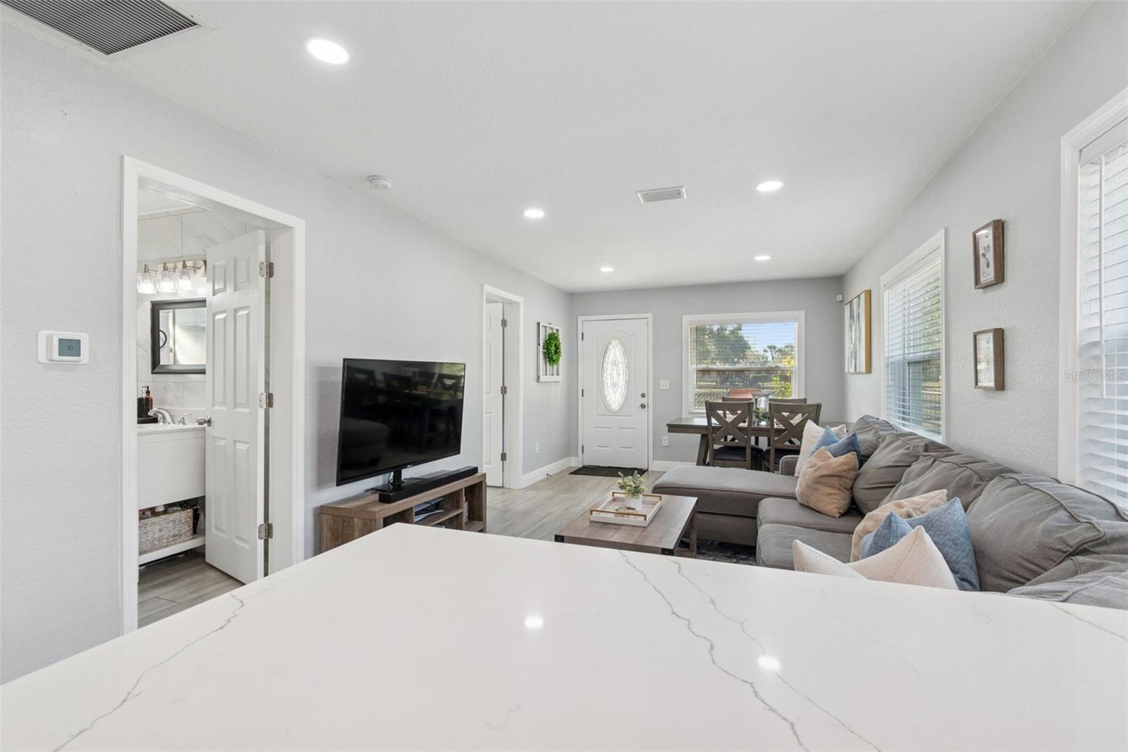 Image 12 of 89 For 505 5th Street