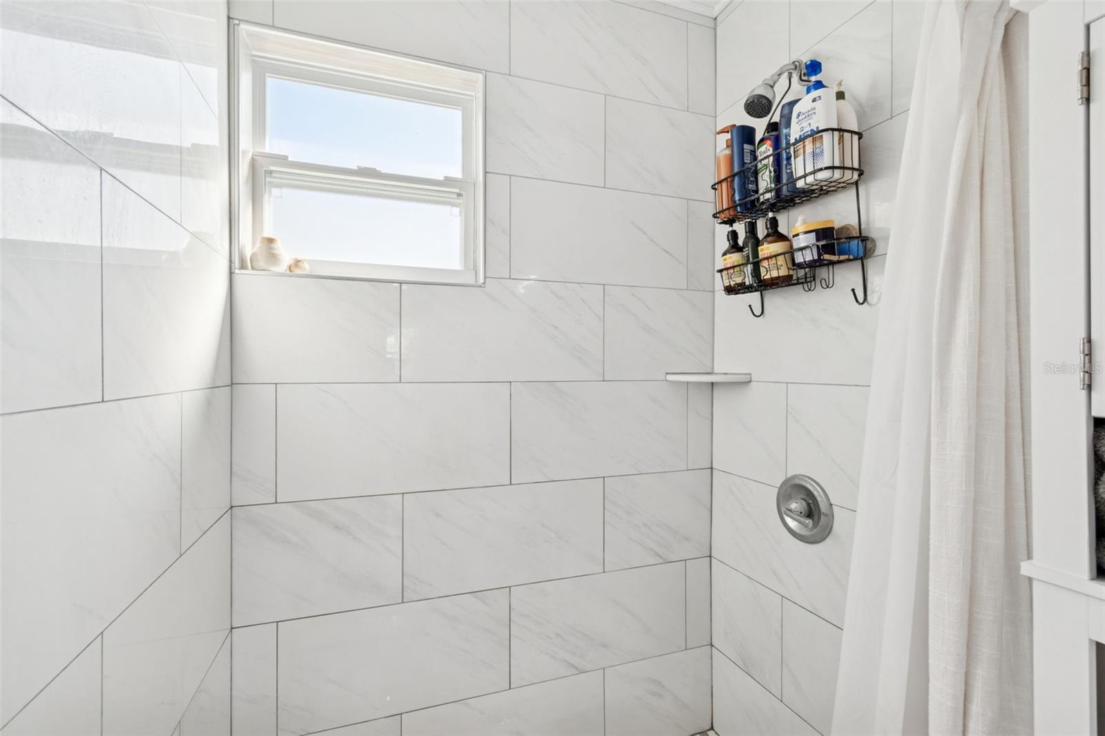 Image 42 of 89 For 505 5th Street