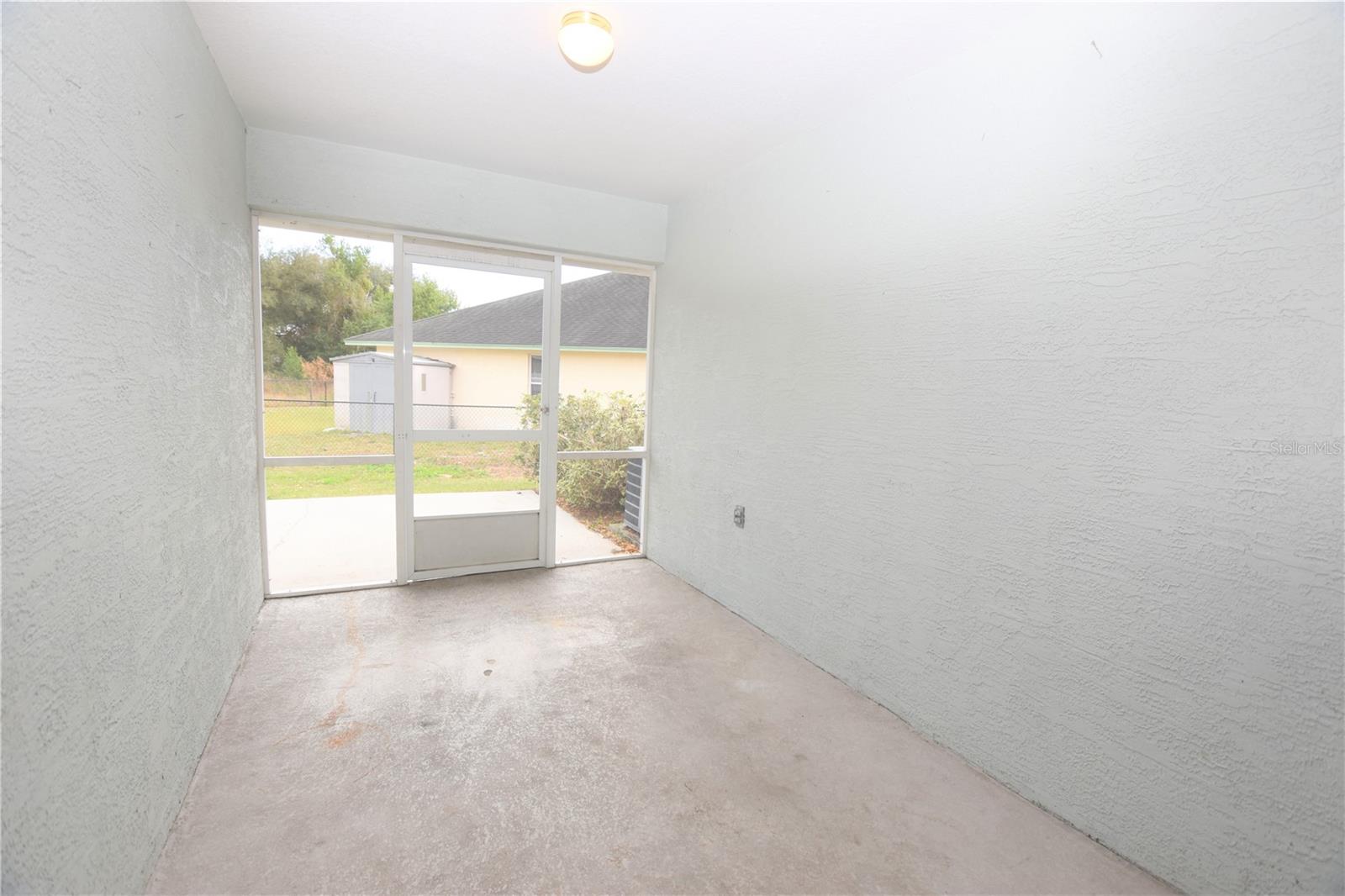 Image 16 of 21 For 238 Madalyn Court