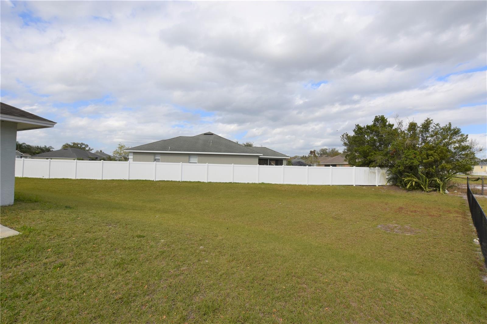 Image 17 of 21 For 238 Madalyn Court