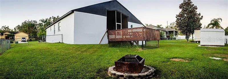 Image 14 of 25 For 2262 Garden Chase Drive