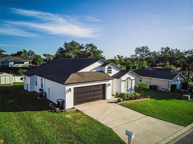 Image 2 of 25 For 2262 Garden Chase Drive