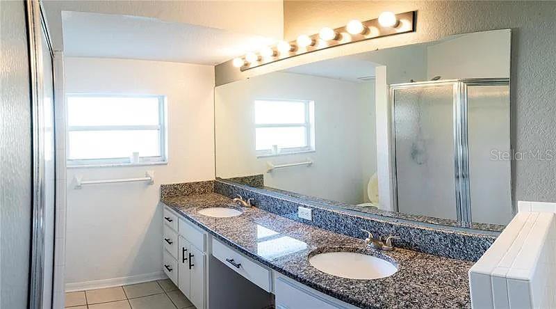 Image 20 of 25 For 2262 Garden Chase Drive