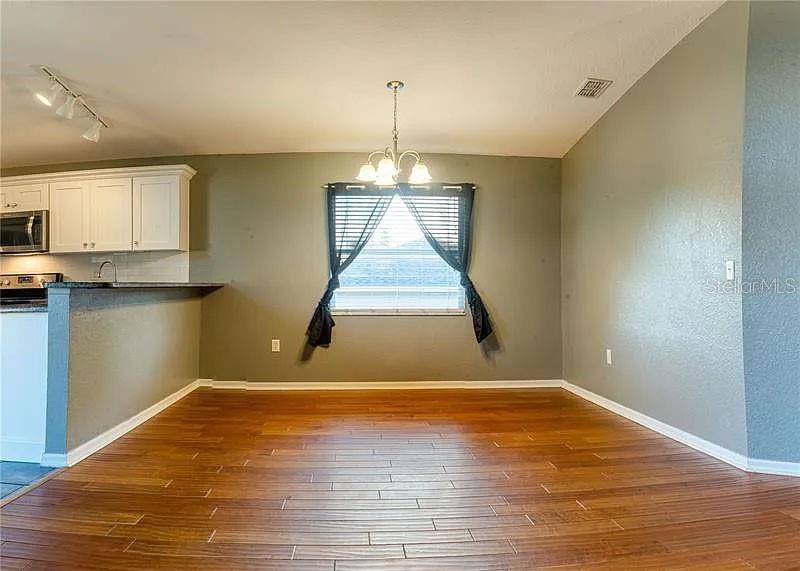 Image 9 of 25 For 2262 Garden Chase Drive