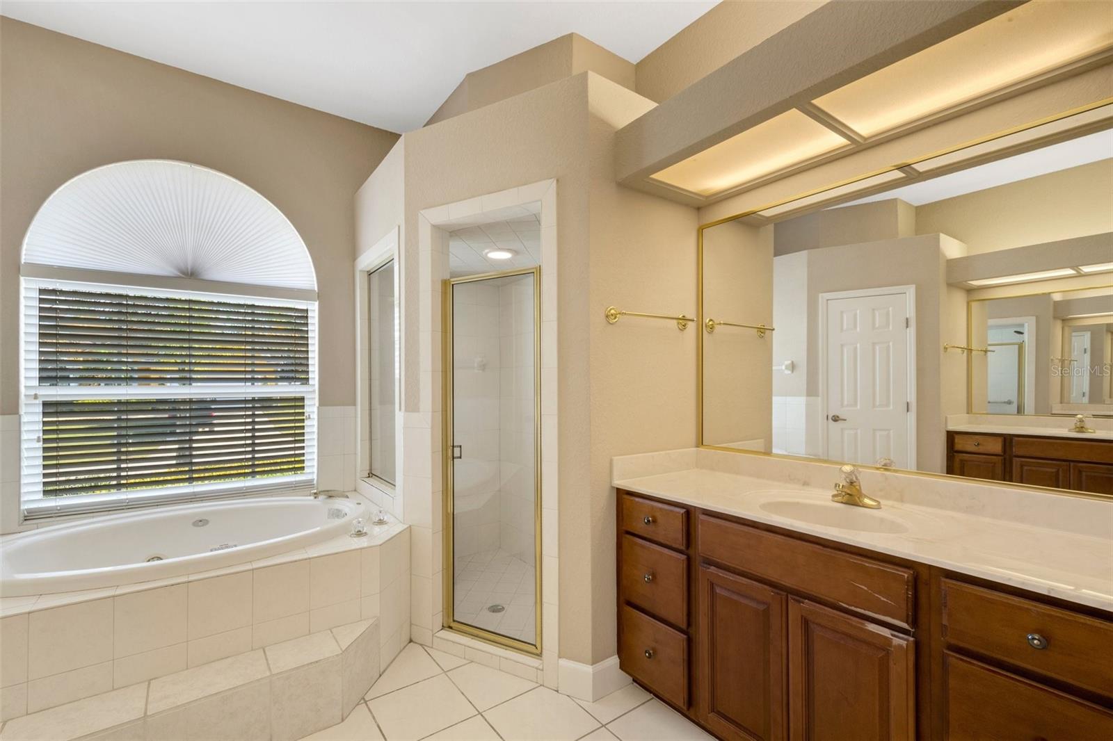 Image 14 of 42 For 6743 Hillis Drive