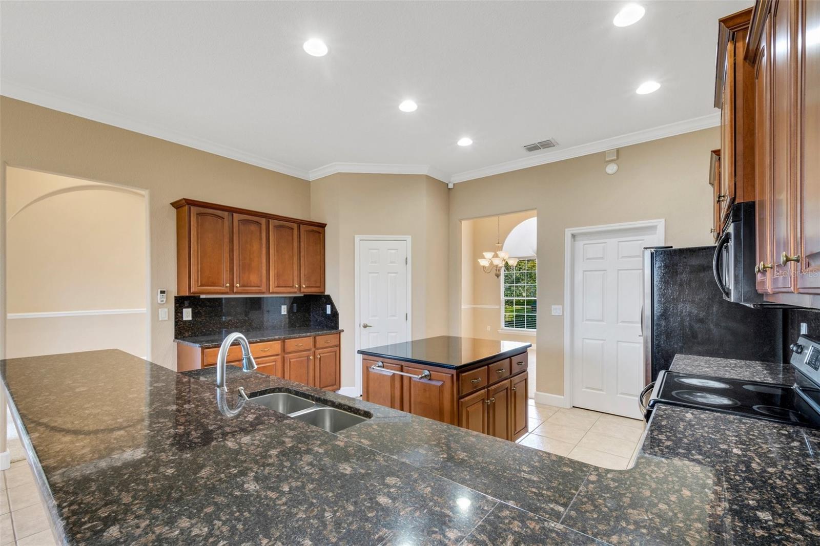 Image 19 of 42 For 6743 Hillis Drive