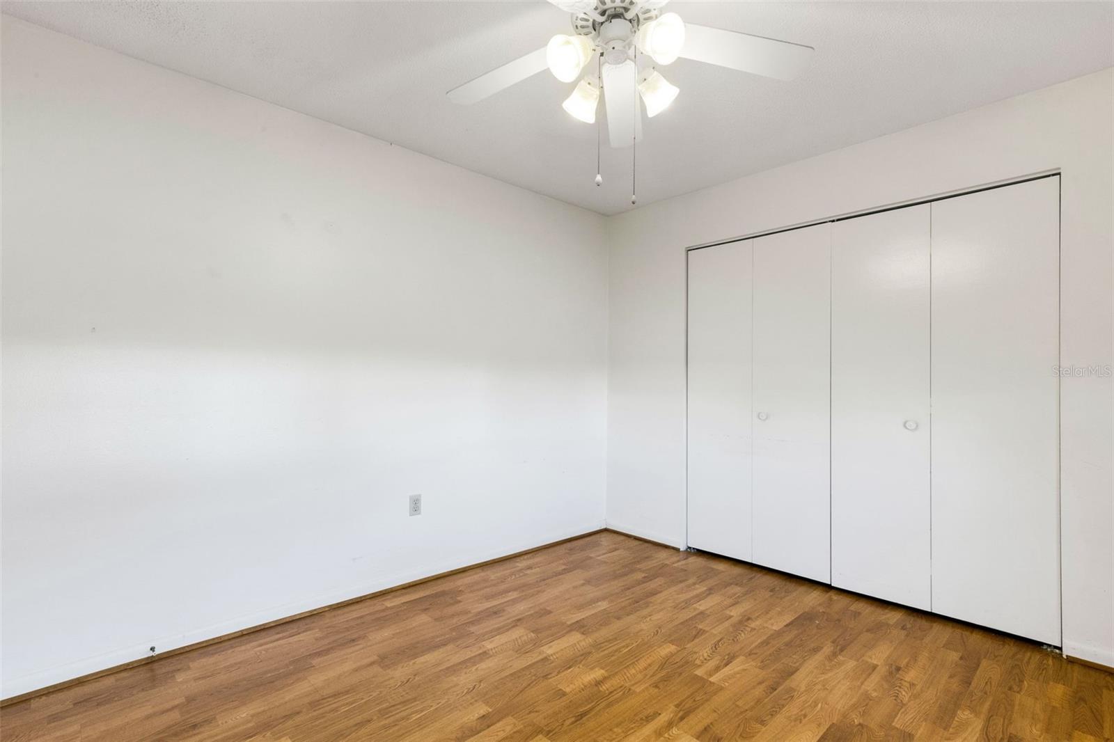 Image 30 of 35 For 512 Cameo Drive