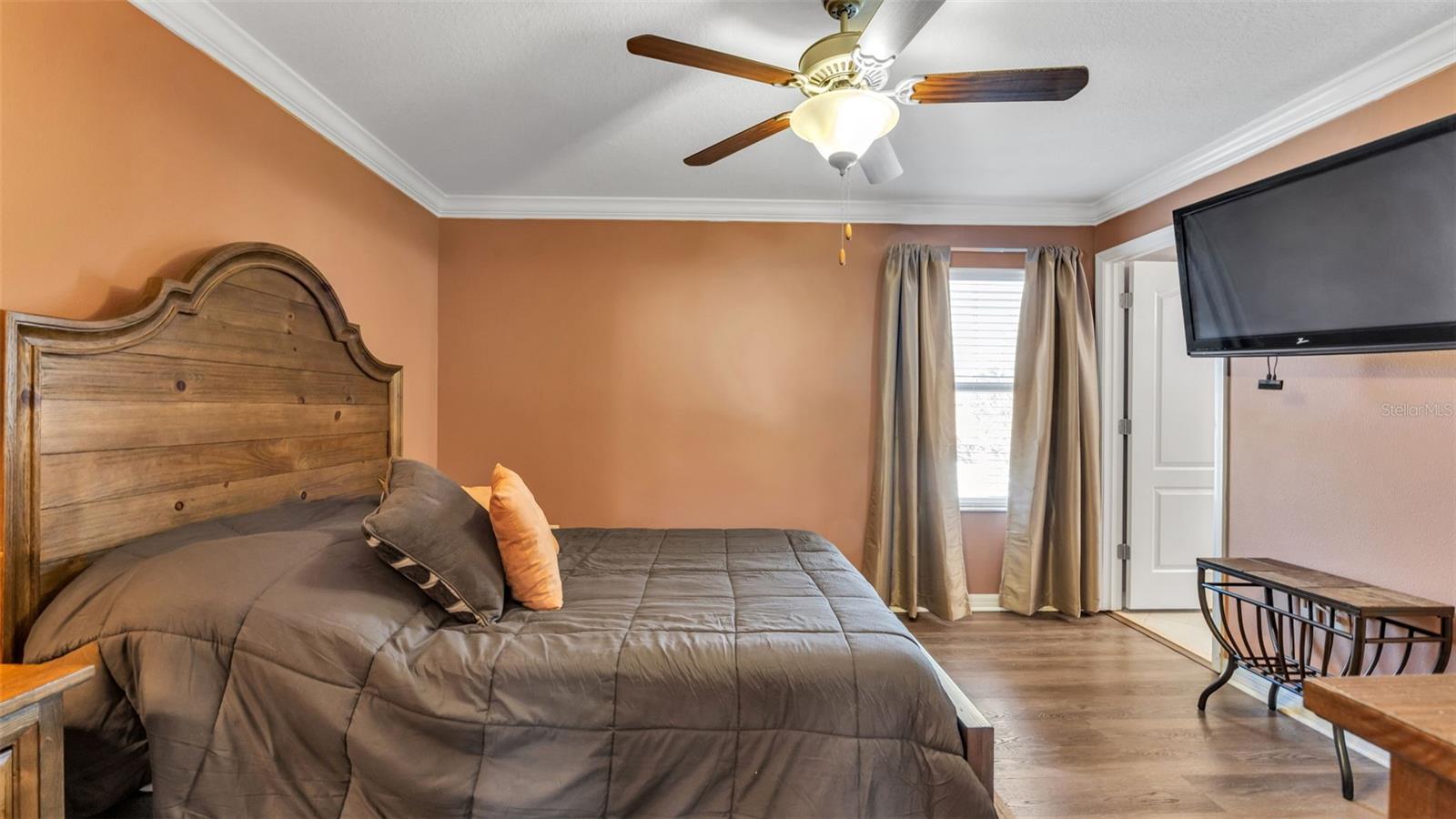 Image 21 of 42 For 6326 Torrington Circle