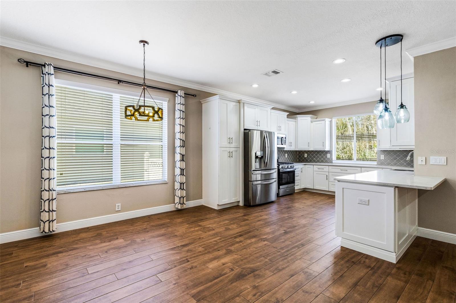 Image 14 of 59 For 3906 Whistlewood Circle