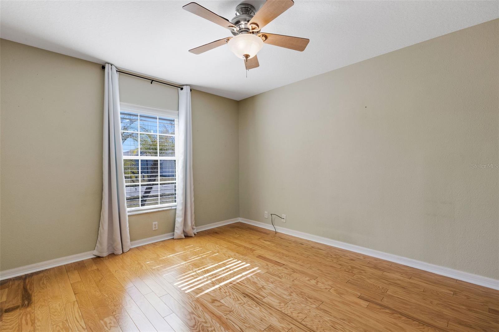 Image 43 of 59 For 3906 Whistlewood Circle