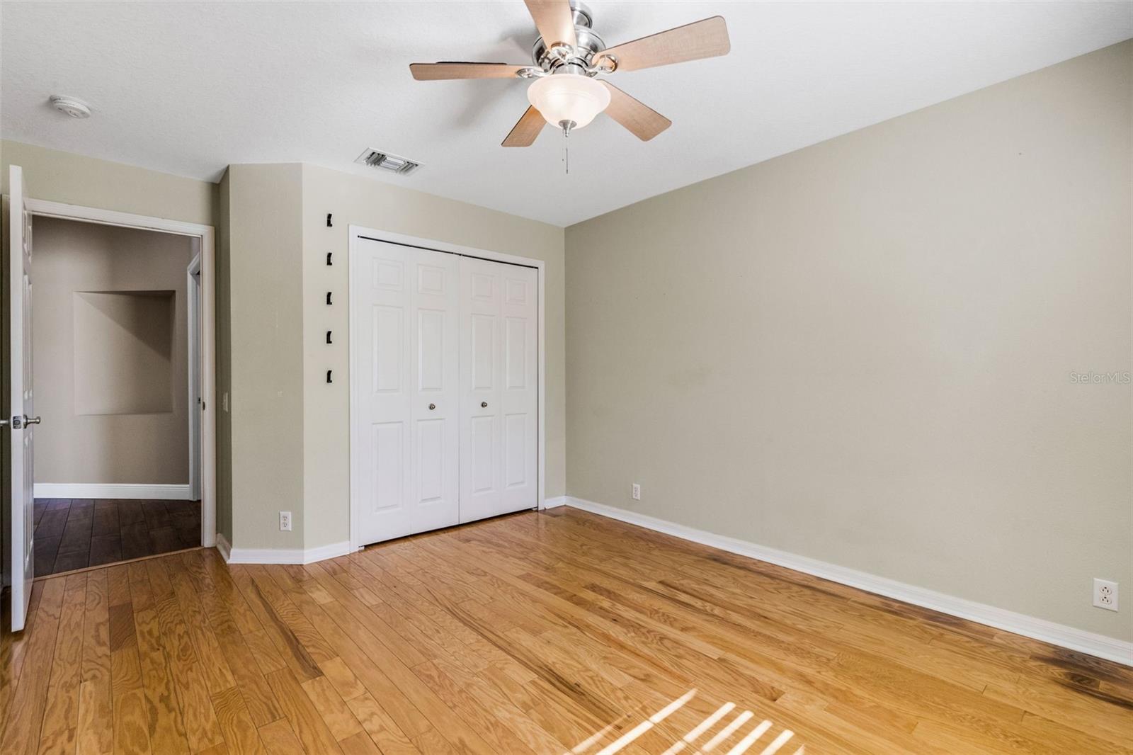 Image 45 of 59 For 3906 Whistlewood Circle