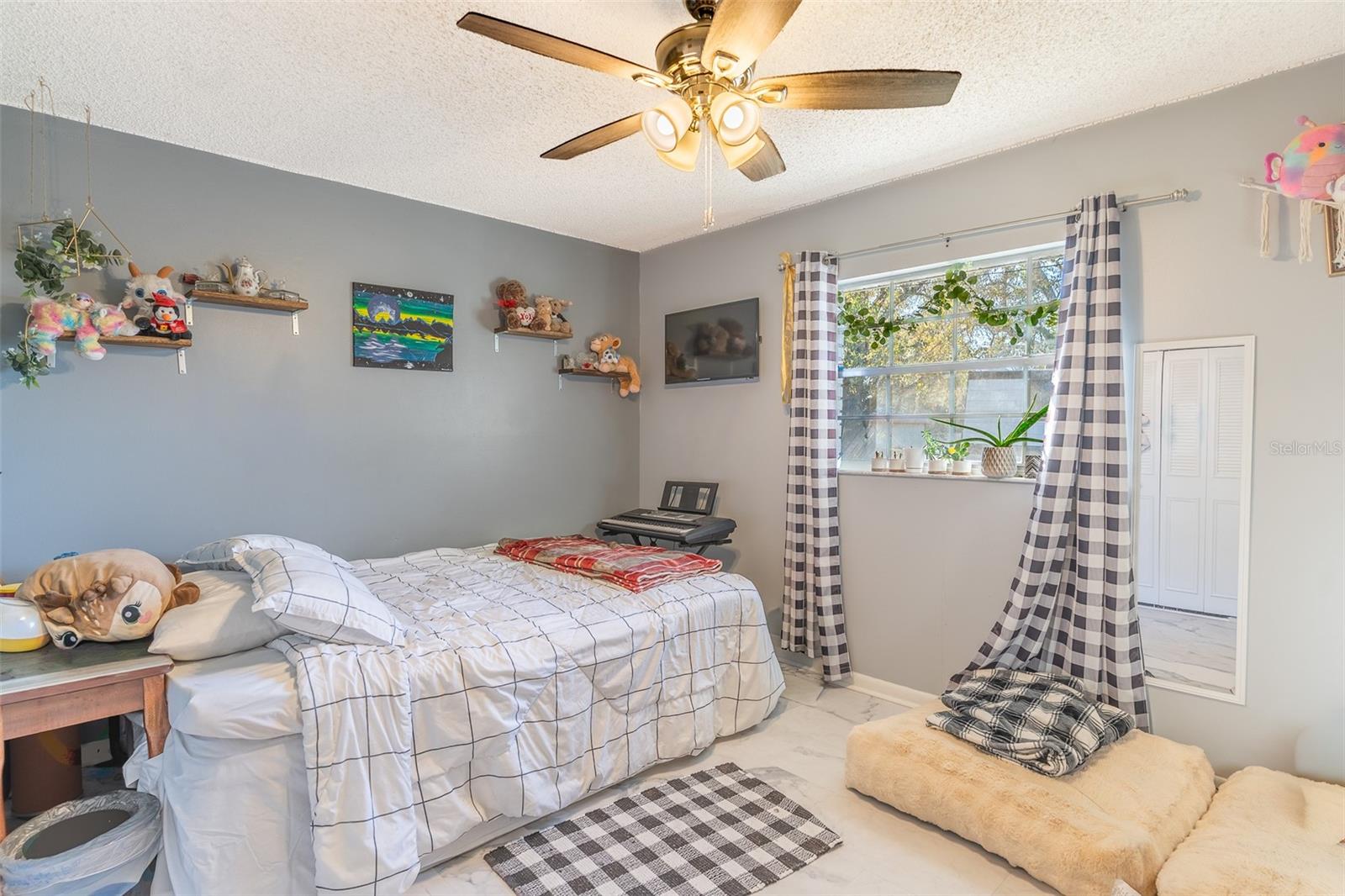 Image 11 of 23 For 250 Volusia Drive